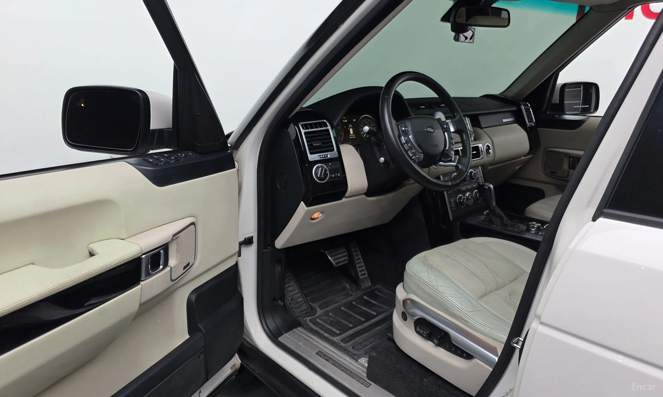 Land Rover Range Rover превью 10