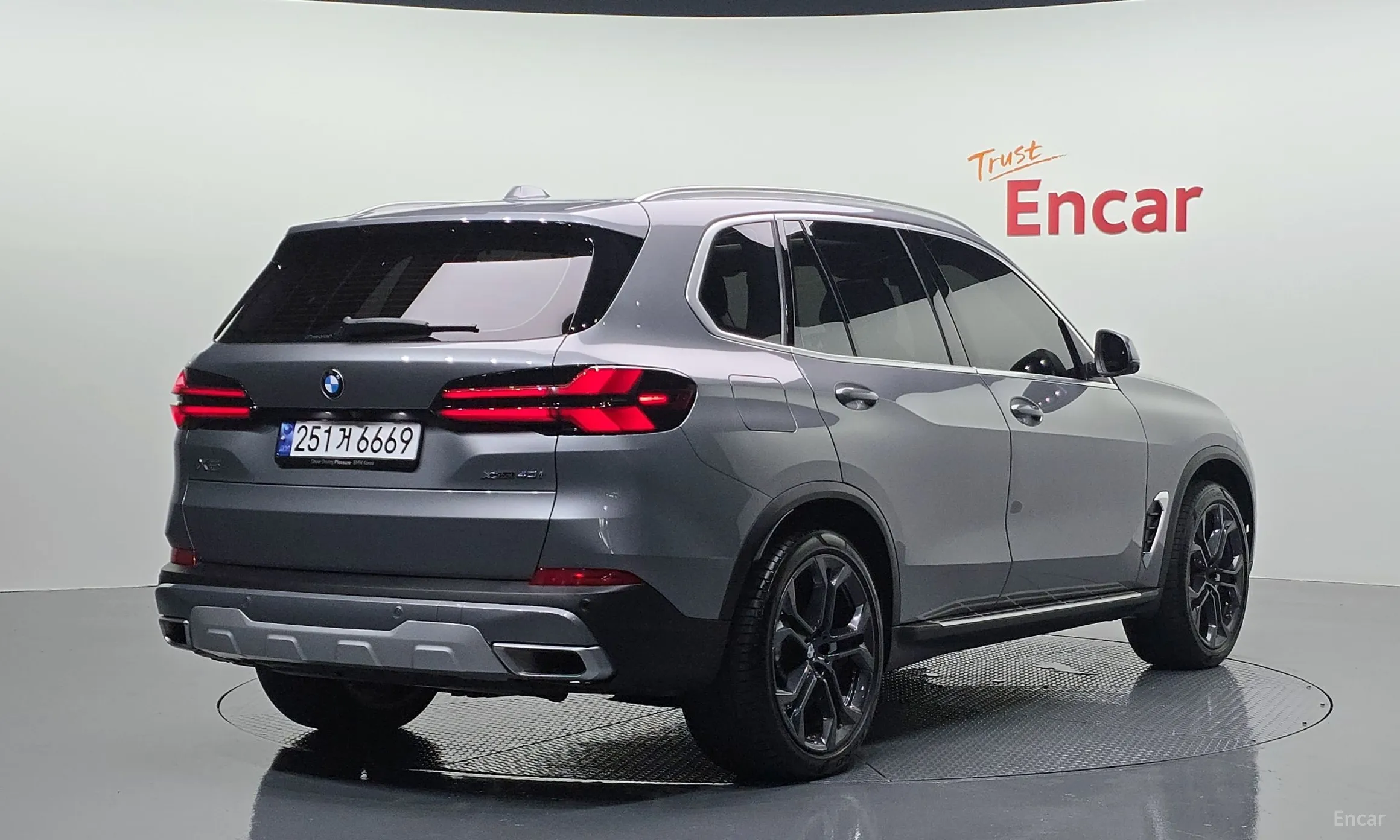 BMW X5 (G05)