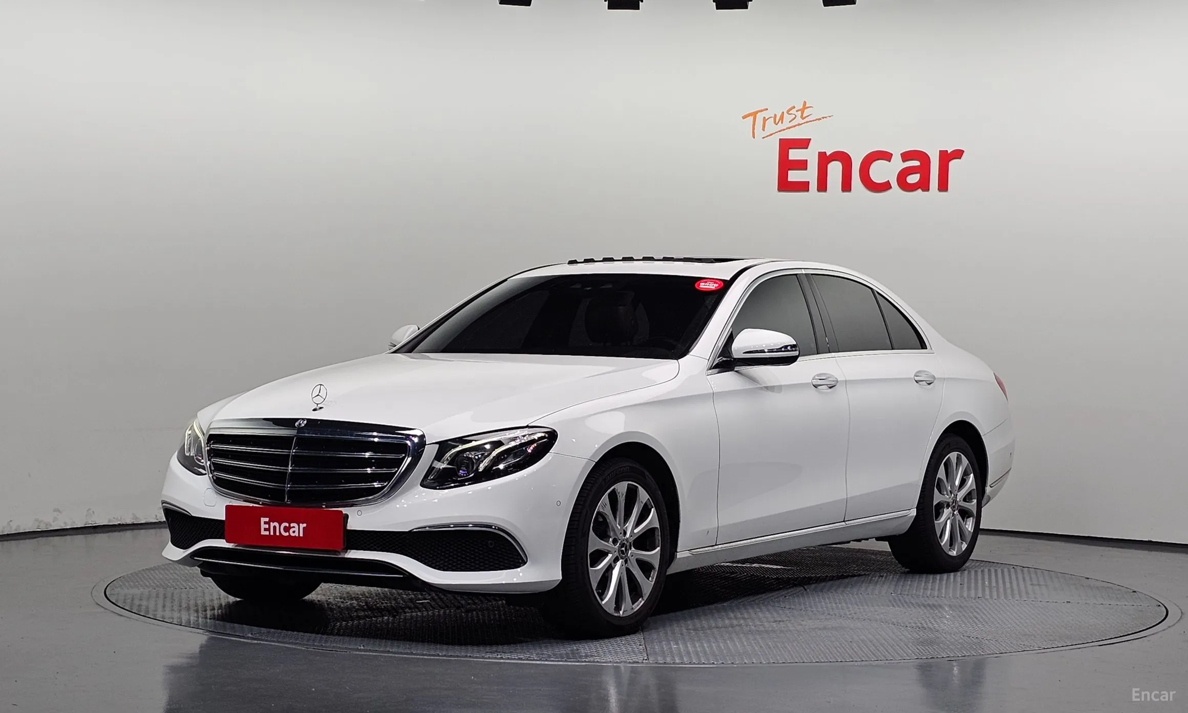 Mercedes Benz E-Class W213