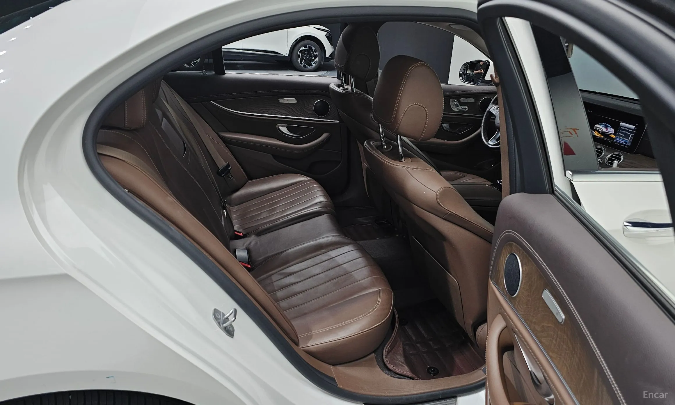 Mercedes Benz E-Class W213 превью 11