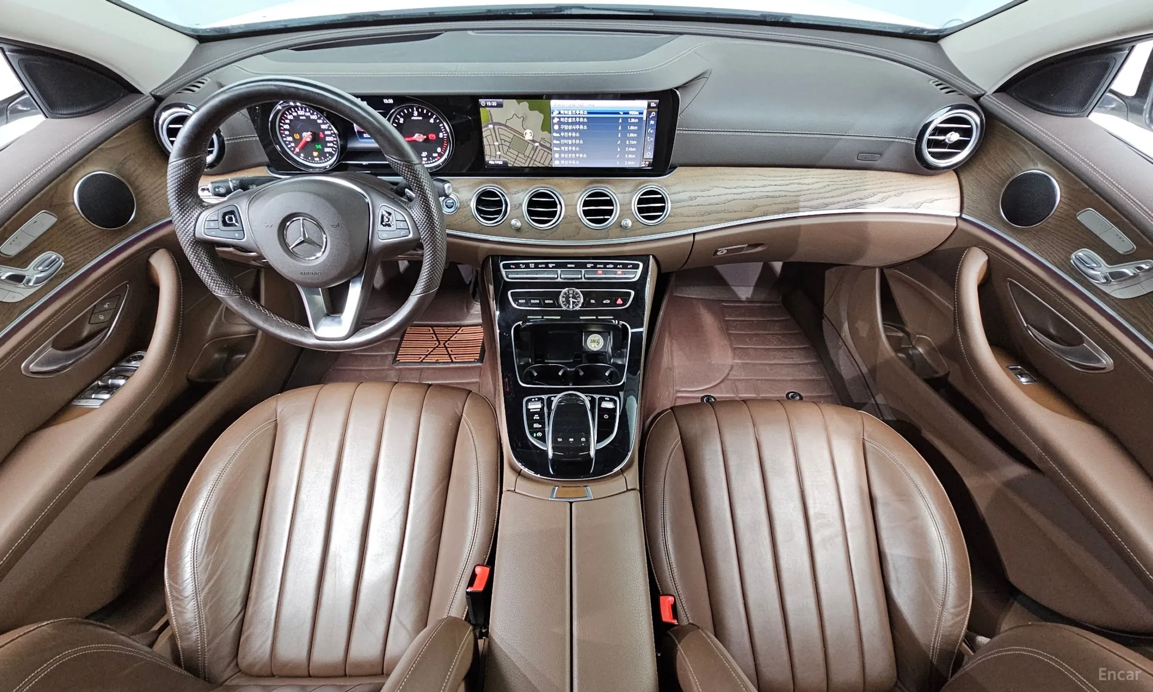 Mercedes Benz E-Class W213 превью 7
