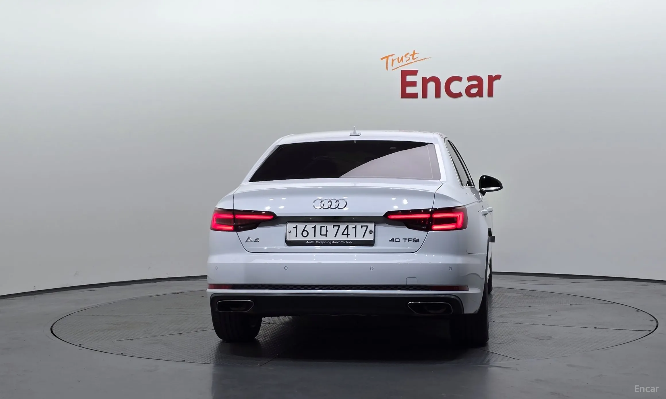Audi A4 (B9) превью 4