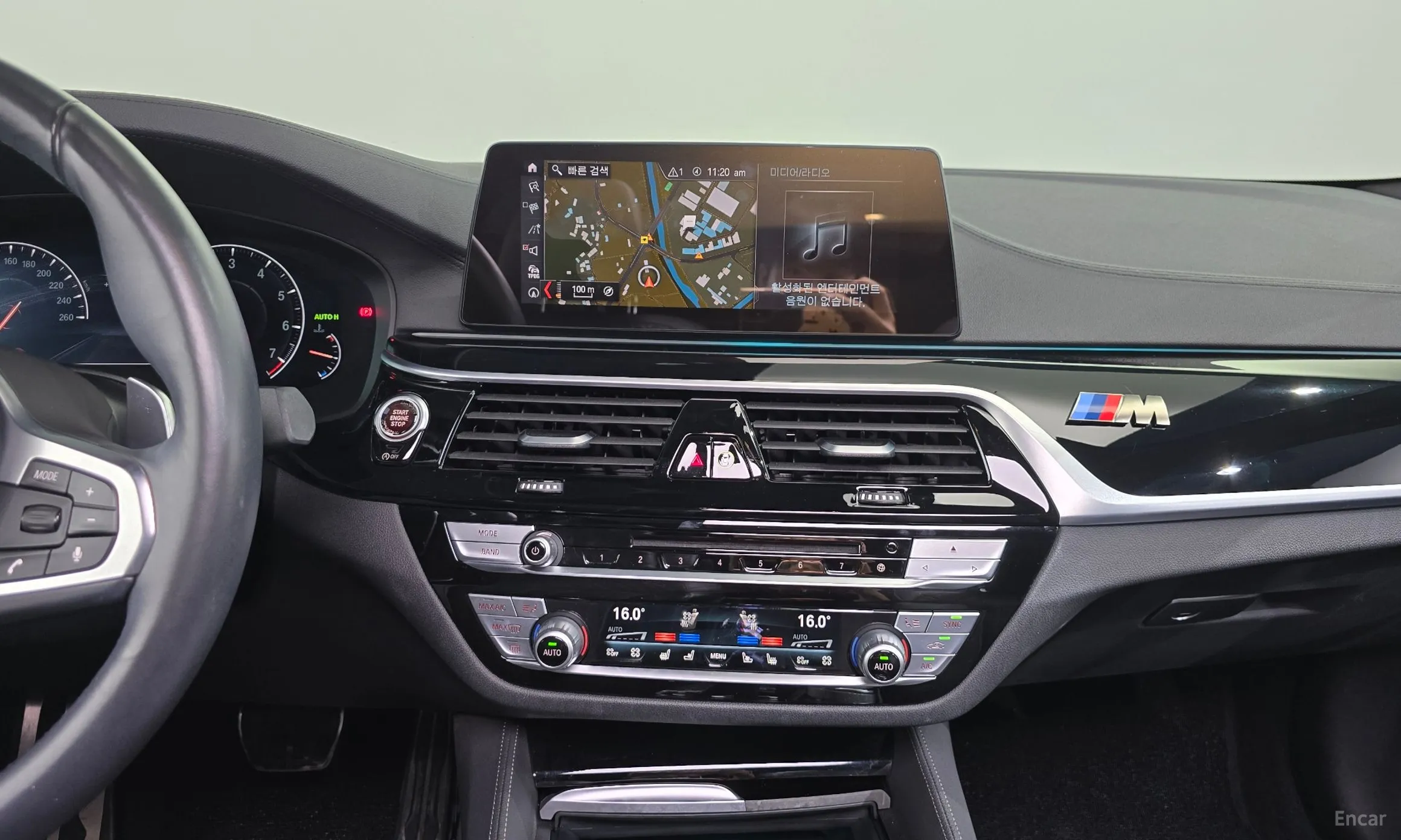 BMW 5 Series (G30) превью 12
