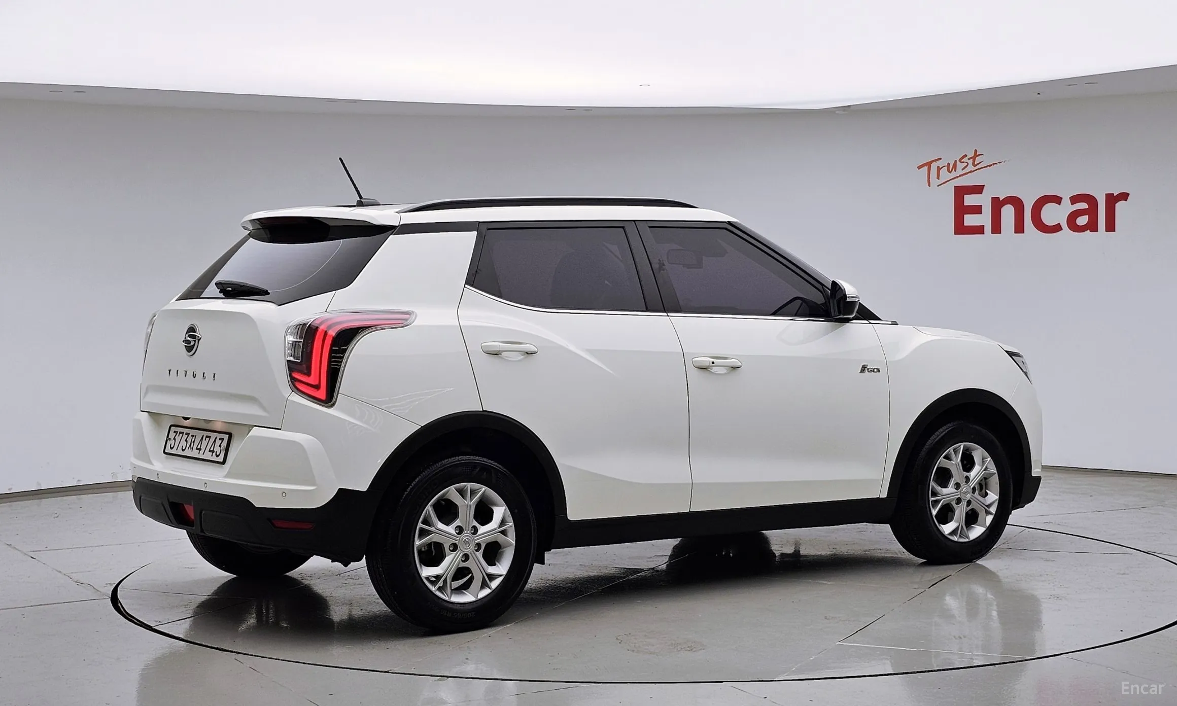 KG Mobility (SsangYong) Berry New Tivoli превью 2