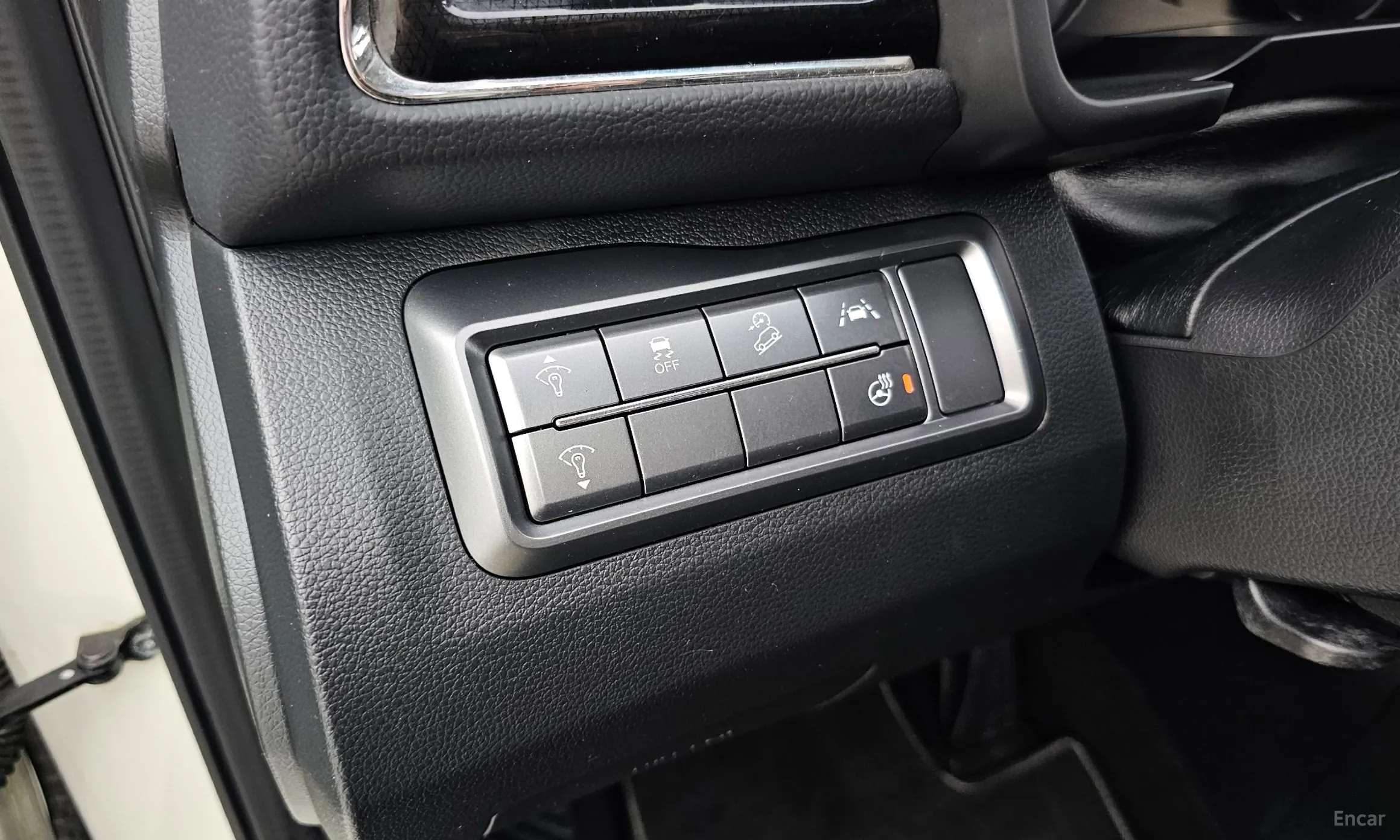 KG Mobility (SsangYong) Berry New Tivoli превью 16
