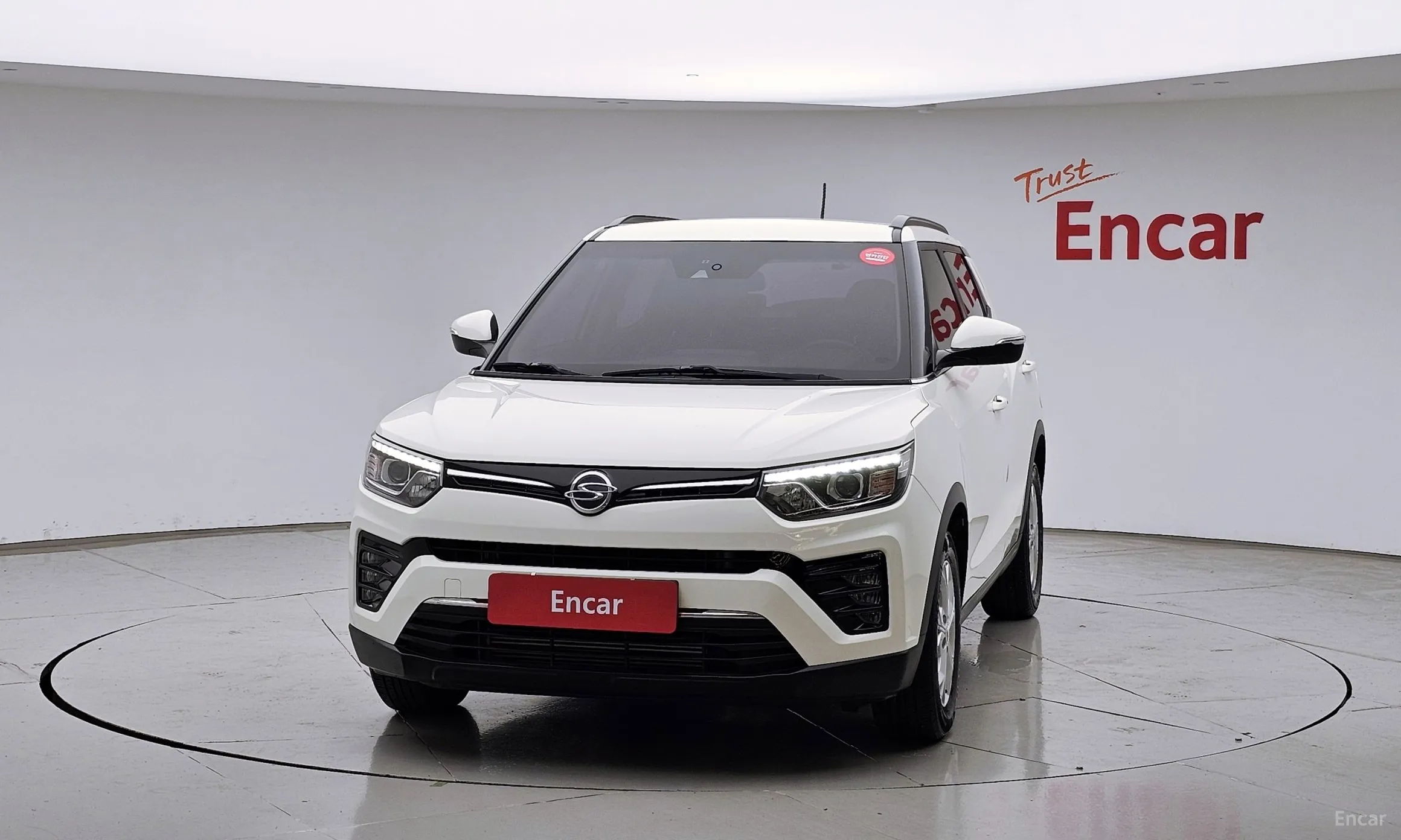KG Mobility (SsangYong) Berry New Tivoli превью 3