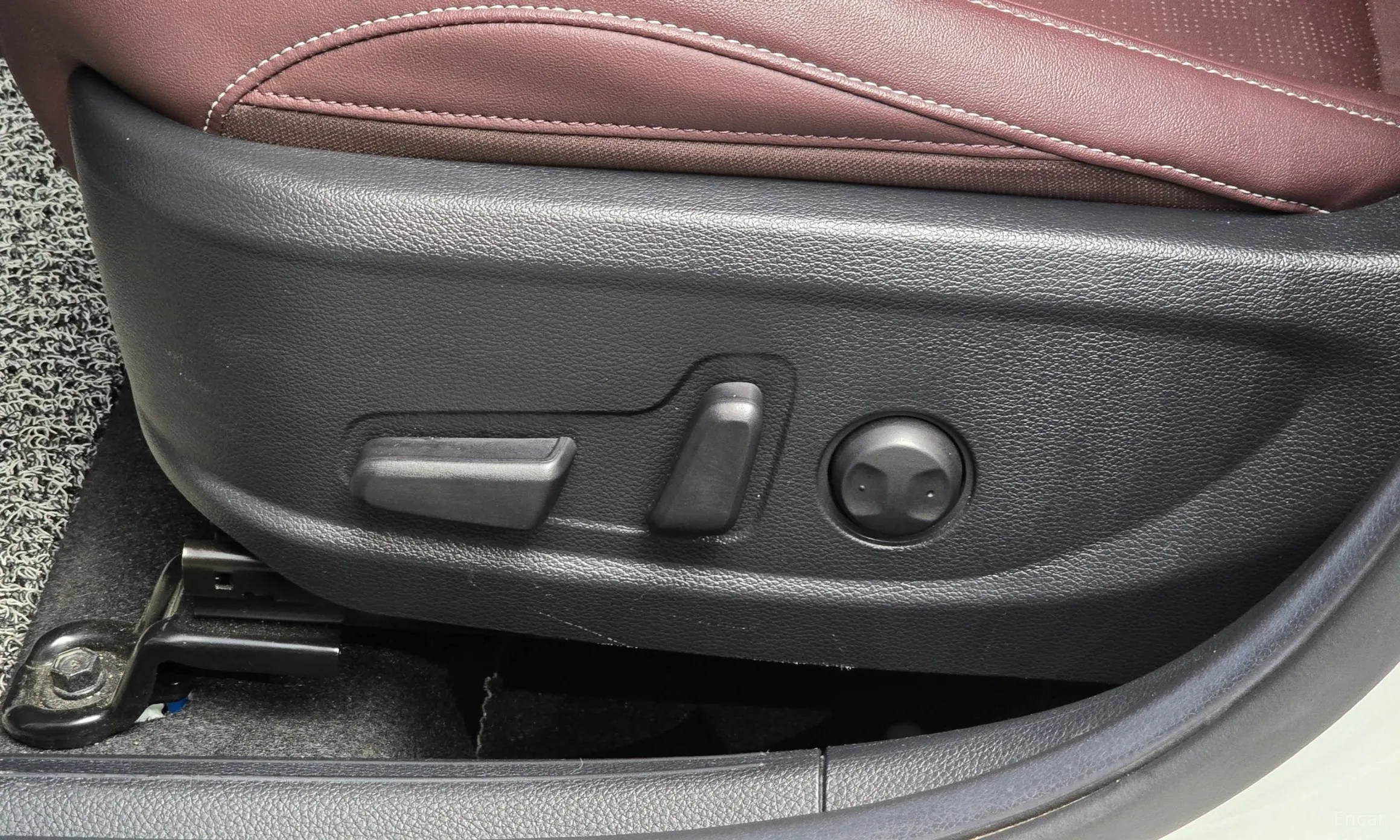 Kia Seltos превью 19