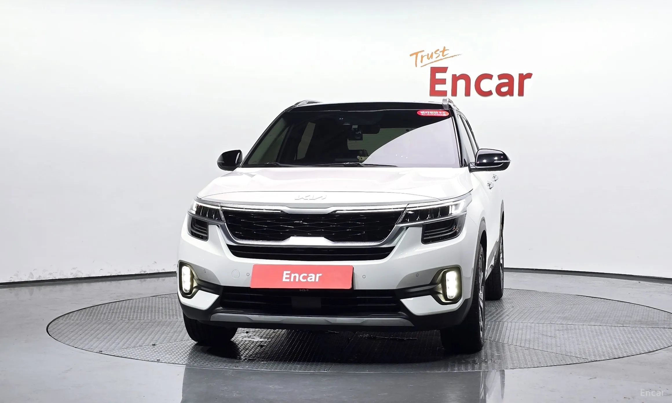 Kia Seltos превью 3
