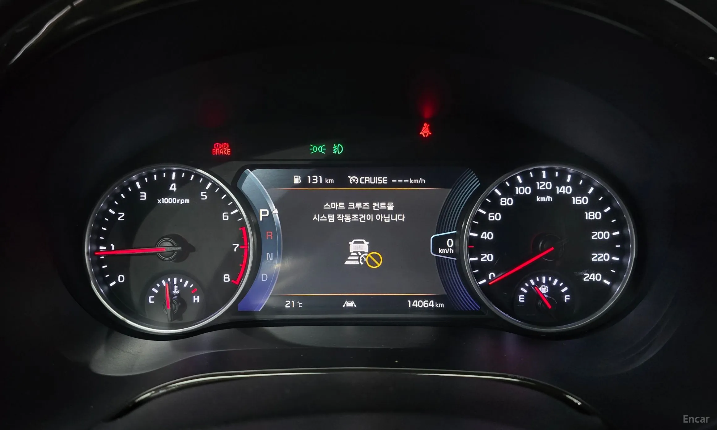 Kia Seltos превью 8
