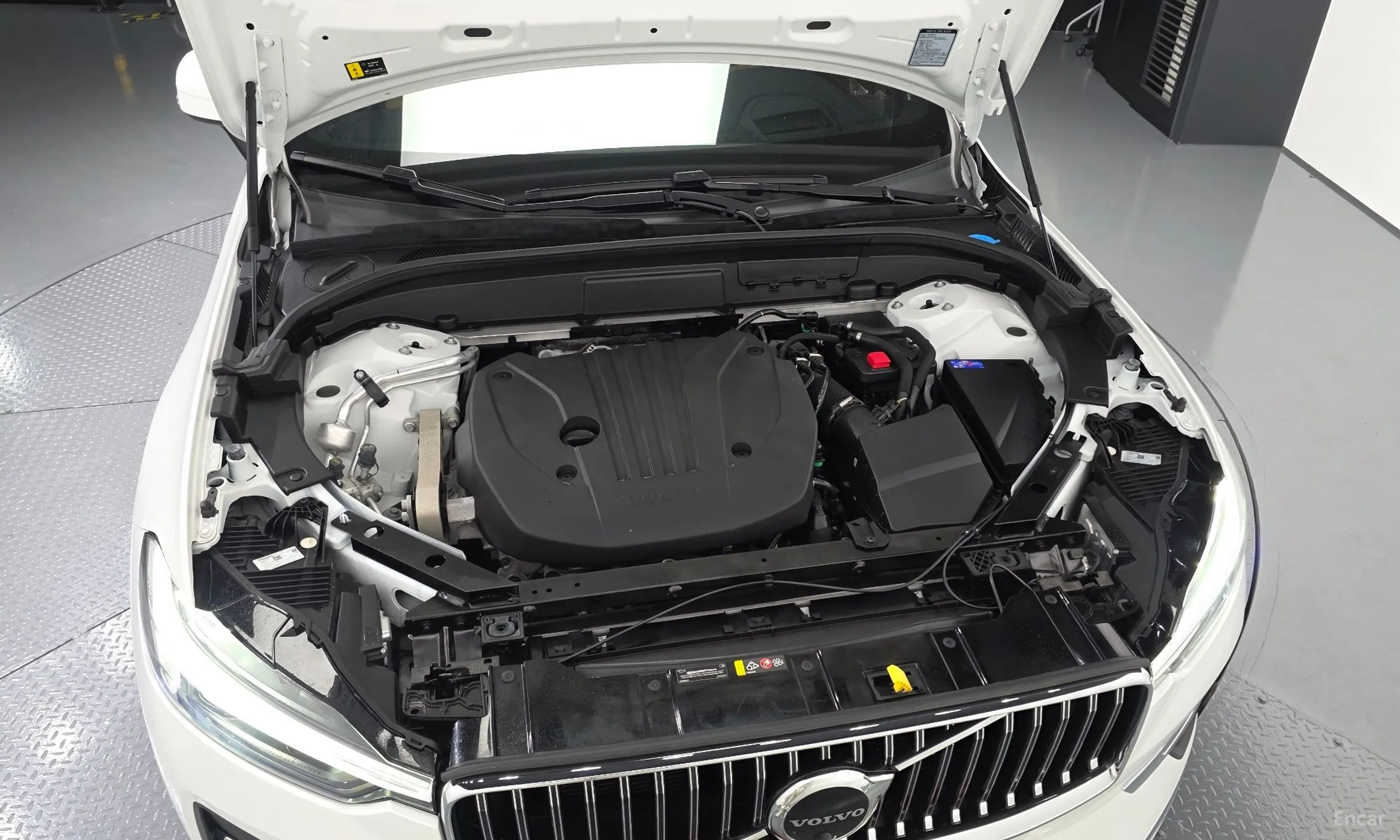 Volvo XC60 Gen 2 превью 6