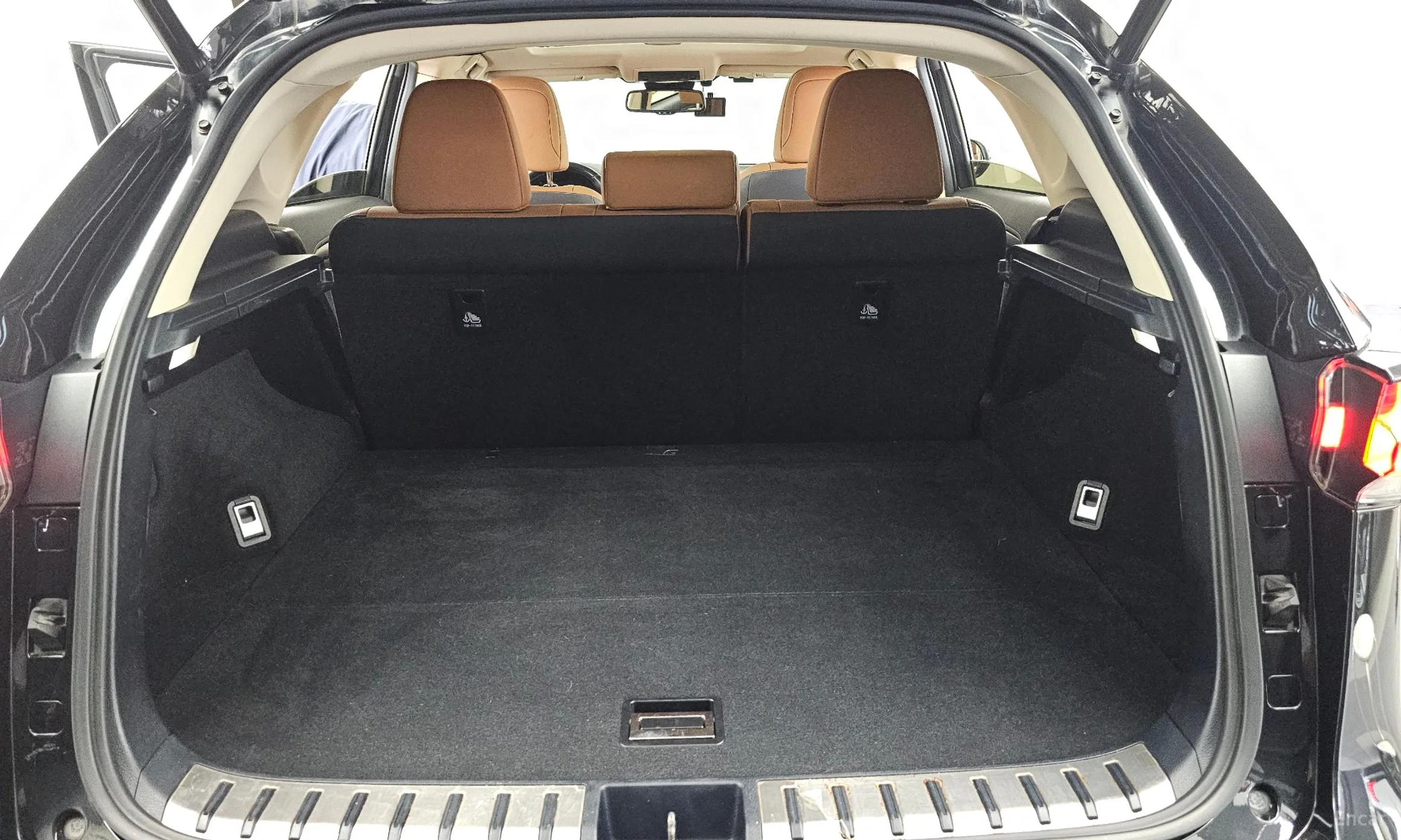 Lexus NX300h превью 20