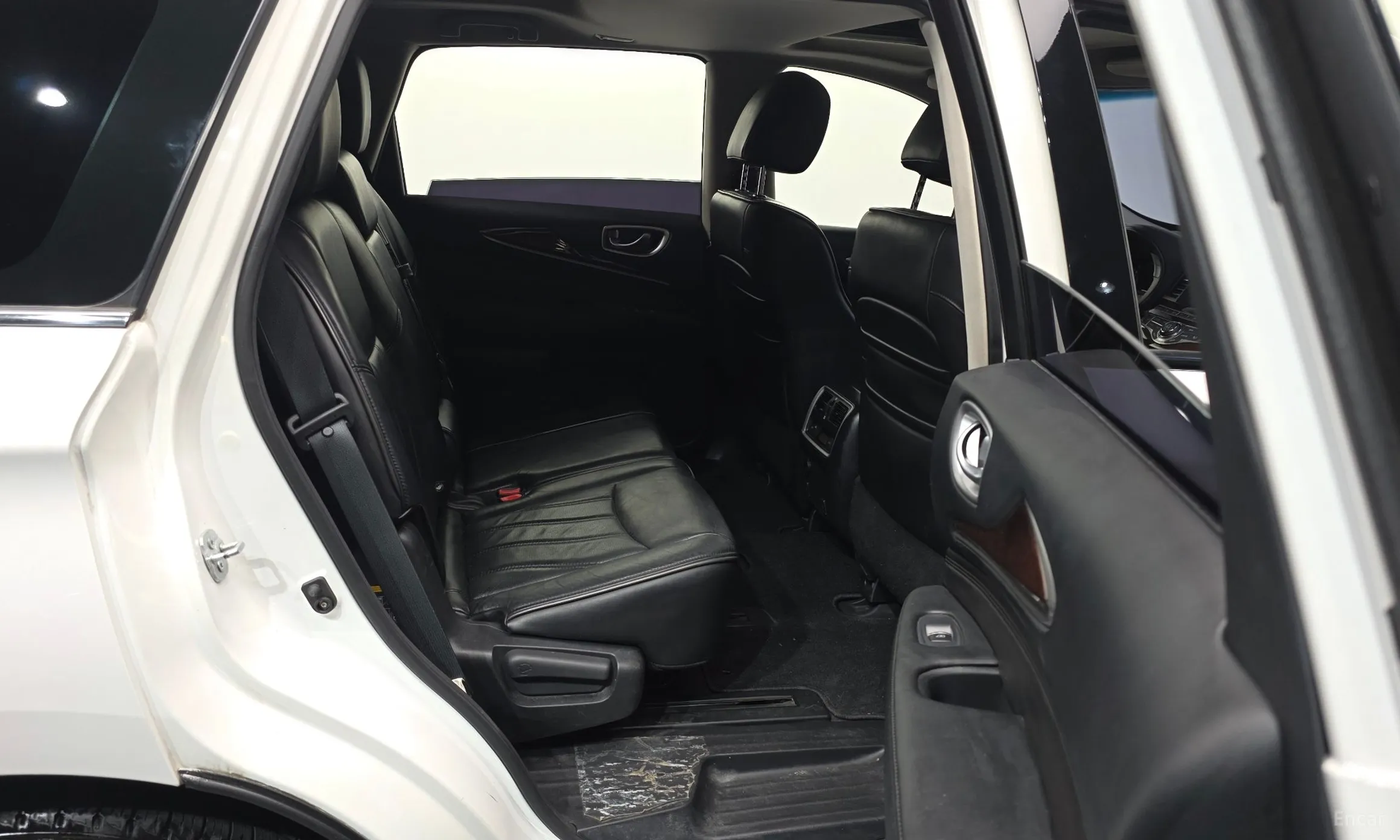 Infiniti QX60 превью 12