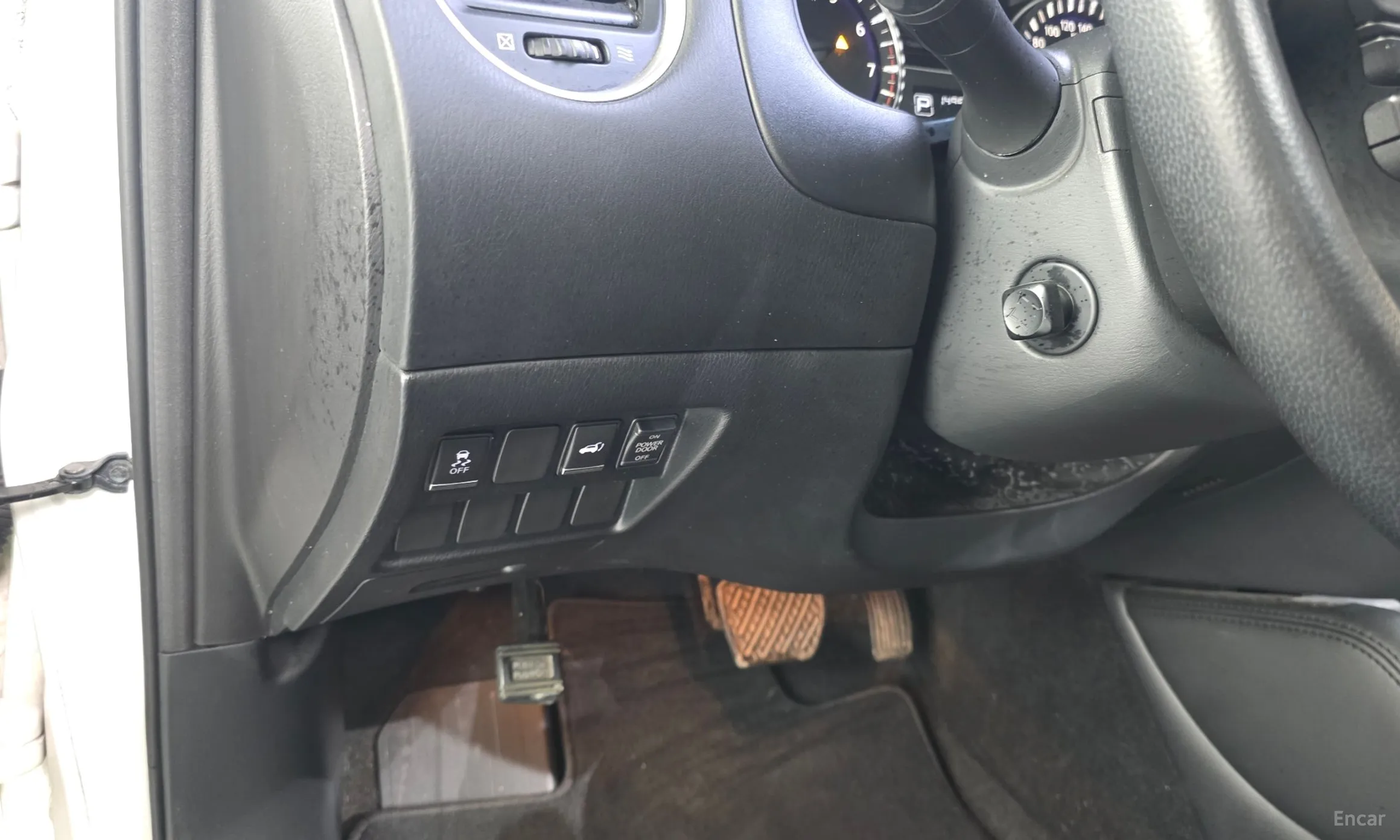 Infiniti QX60 превью 14