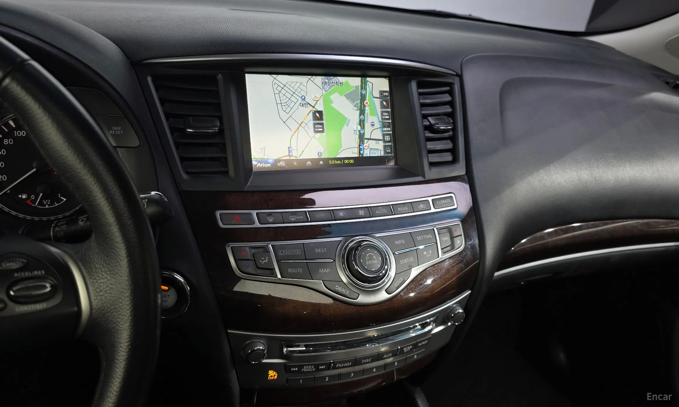 Infiniti QX60 превью 15