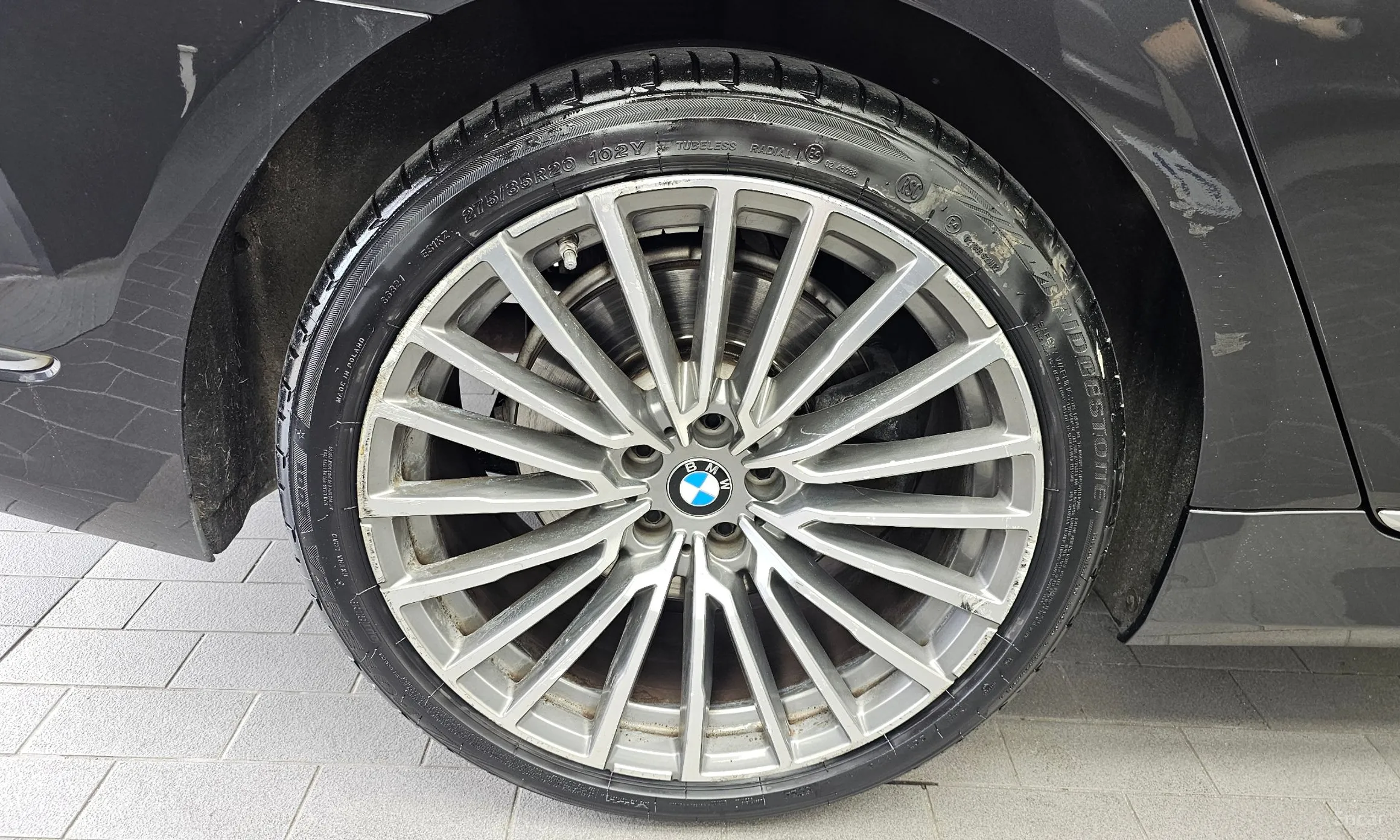 BMW 7 Series (G11) превью 5