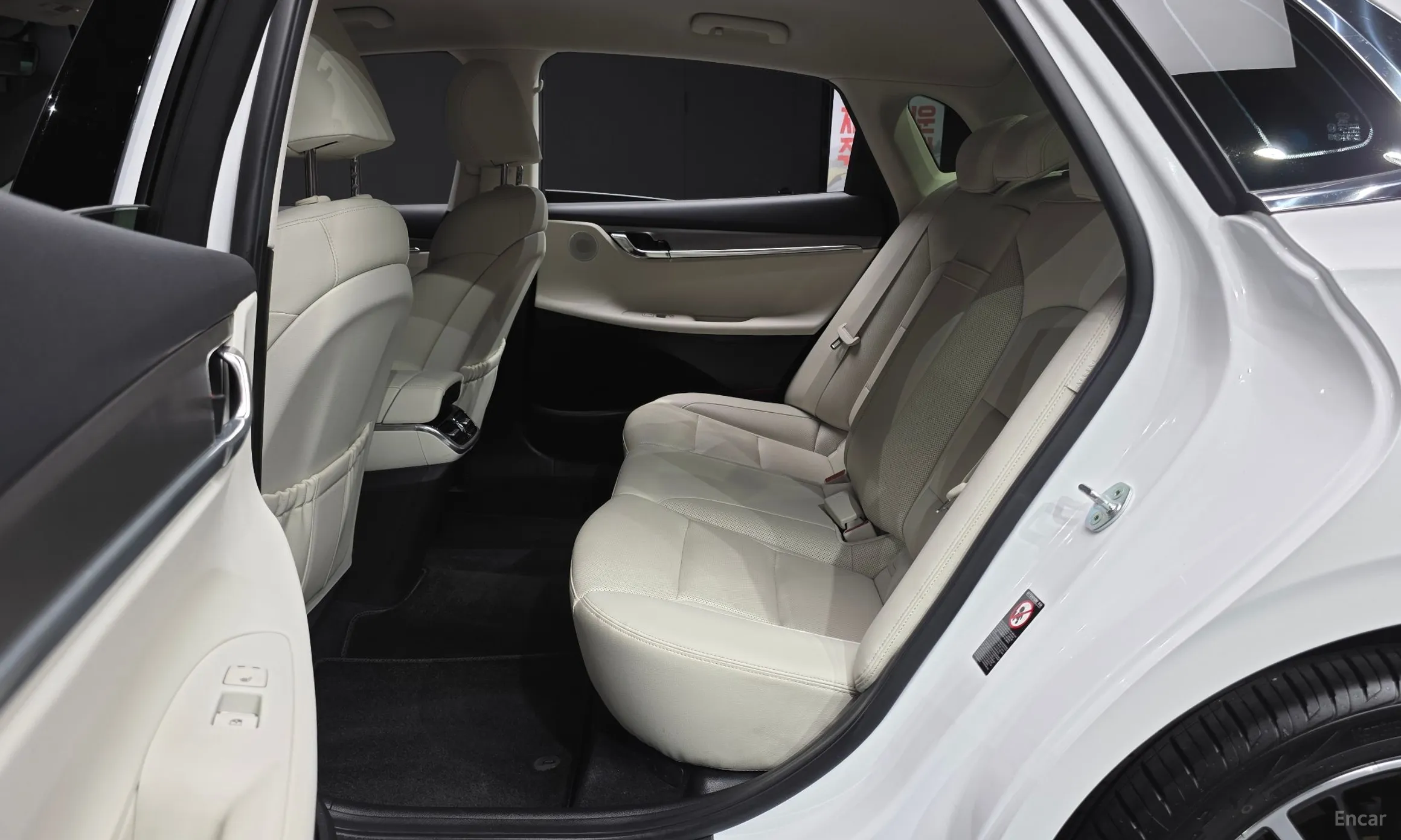Hyundai Grandeur IG превью 12