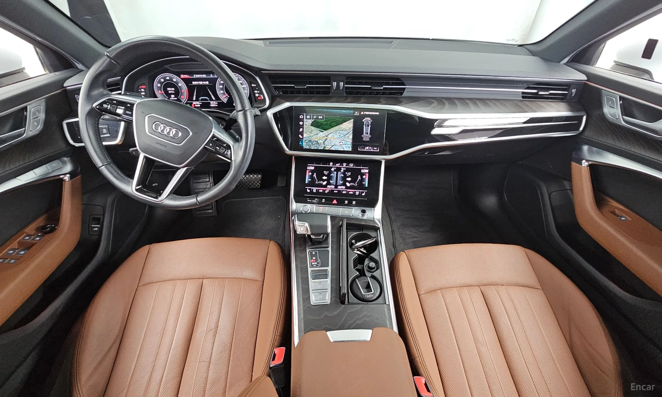 Audi A6 (C8) превью 7