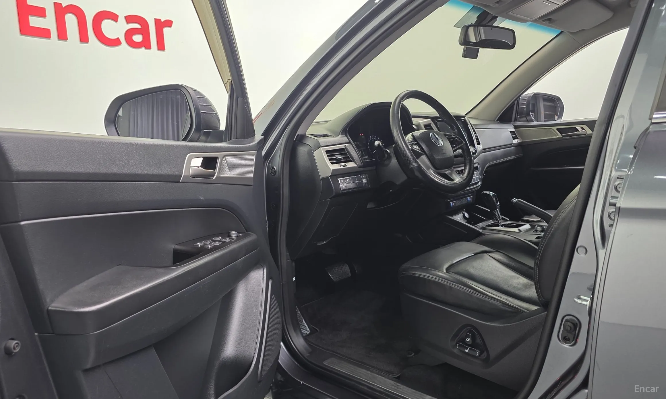 KG Mobility (SsangYong) Rexton Sports превью 11