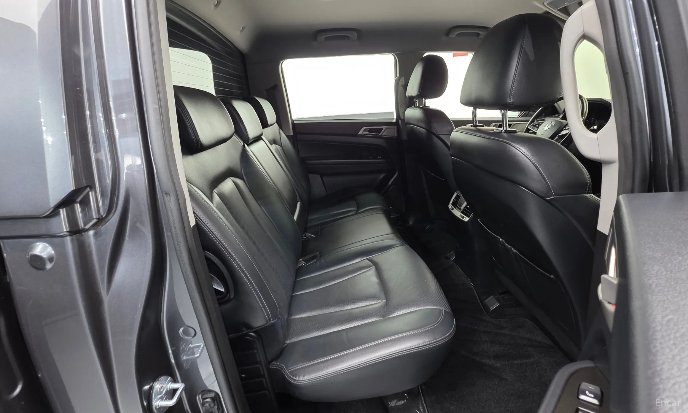 KG Mobility (SsangYong) Rexton Sports превью 19