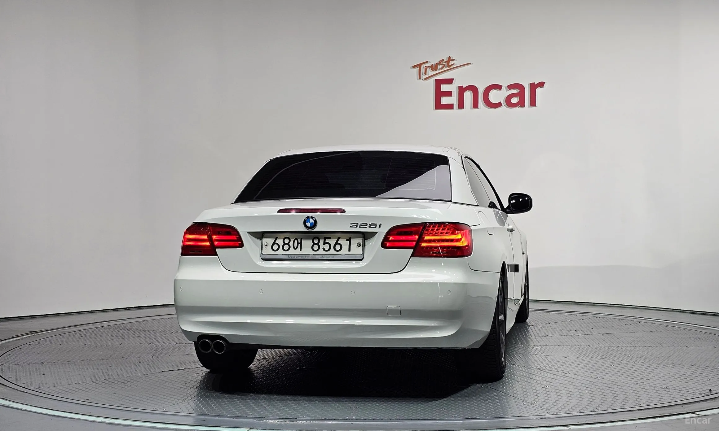 BMW 3 Series (E90) превью 4