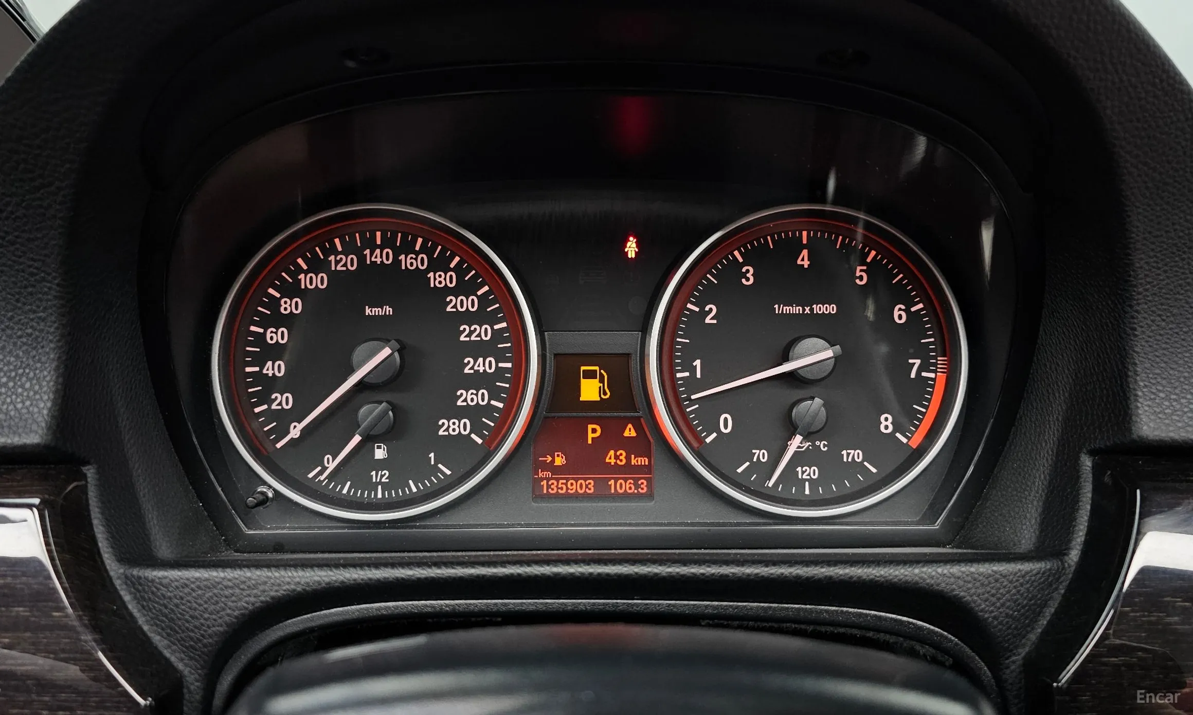 BMW 3 Series (E90) превью 8