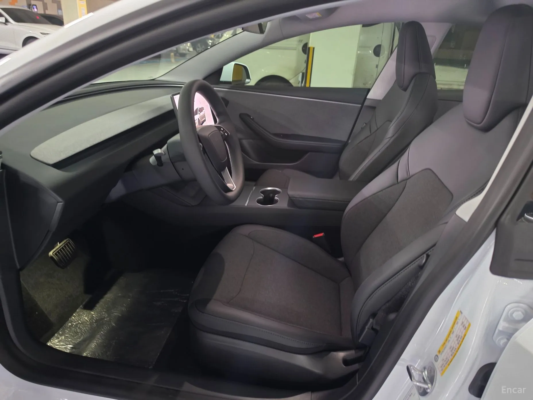 Tesla Model 3 превью 9