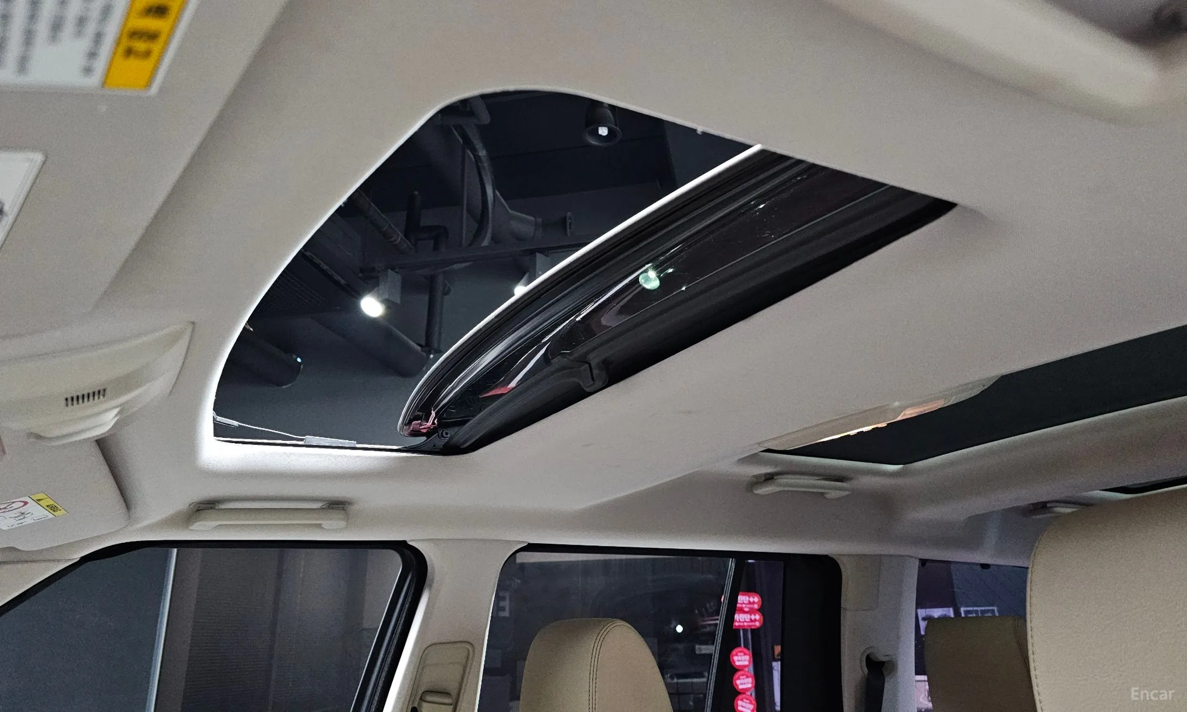 Land Rover Discovery 4 превью 19