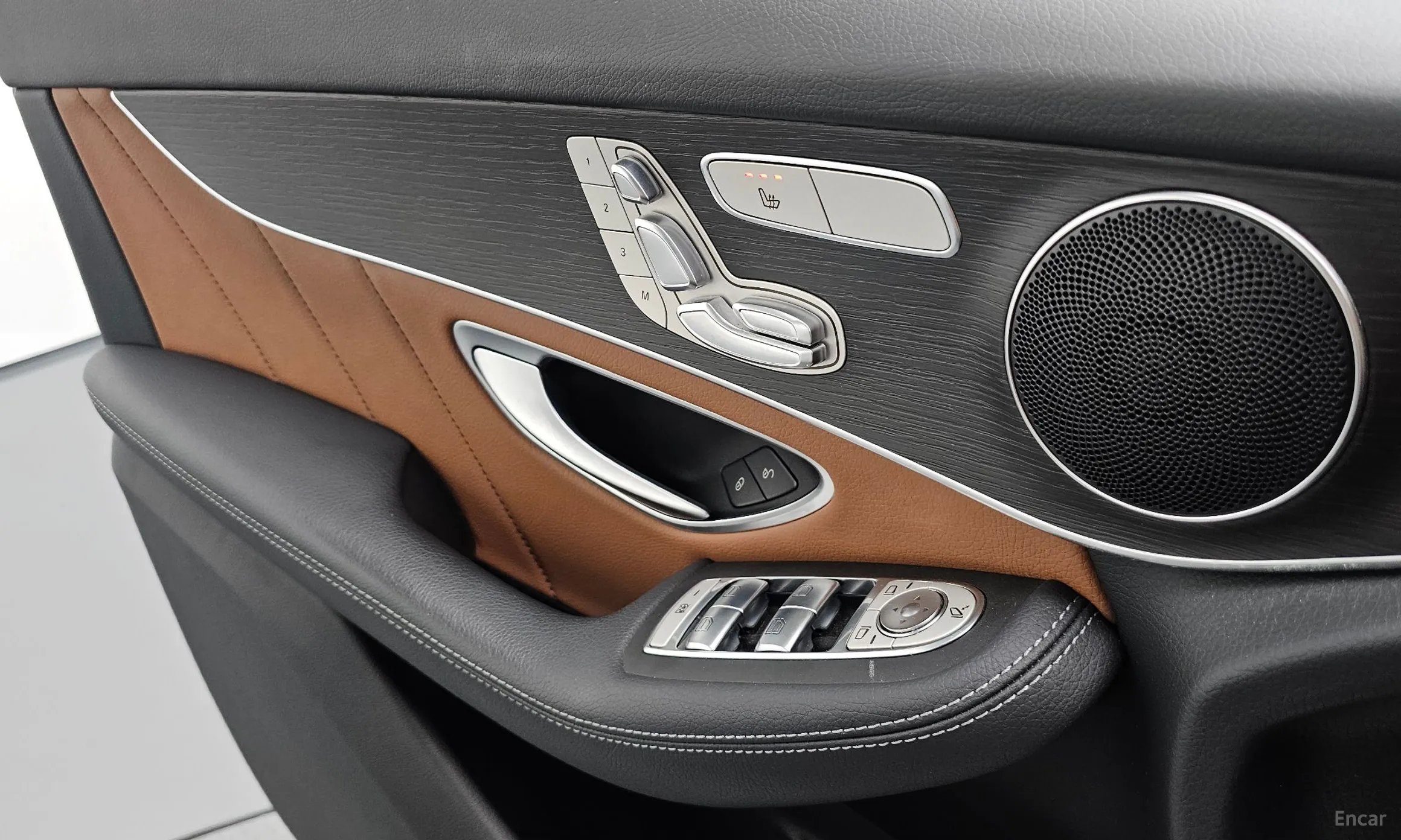 Mercedes Benz GLC-Class X253 превью 13