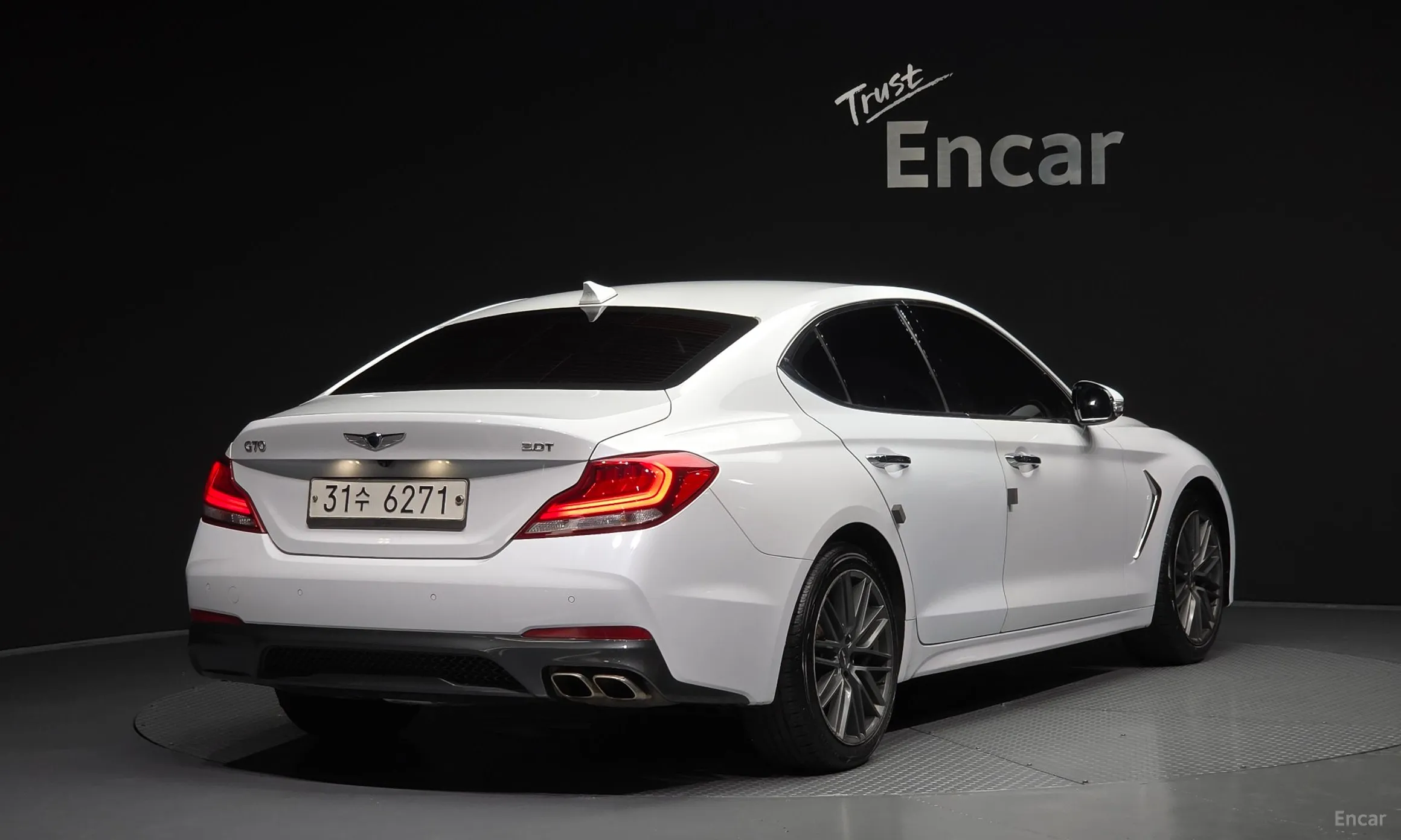 Genesis G70 превью 2
