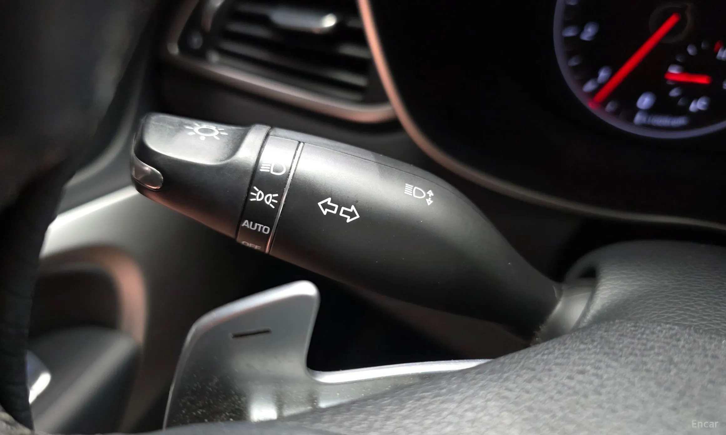 Genesis G70 превью 18