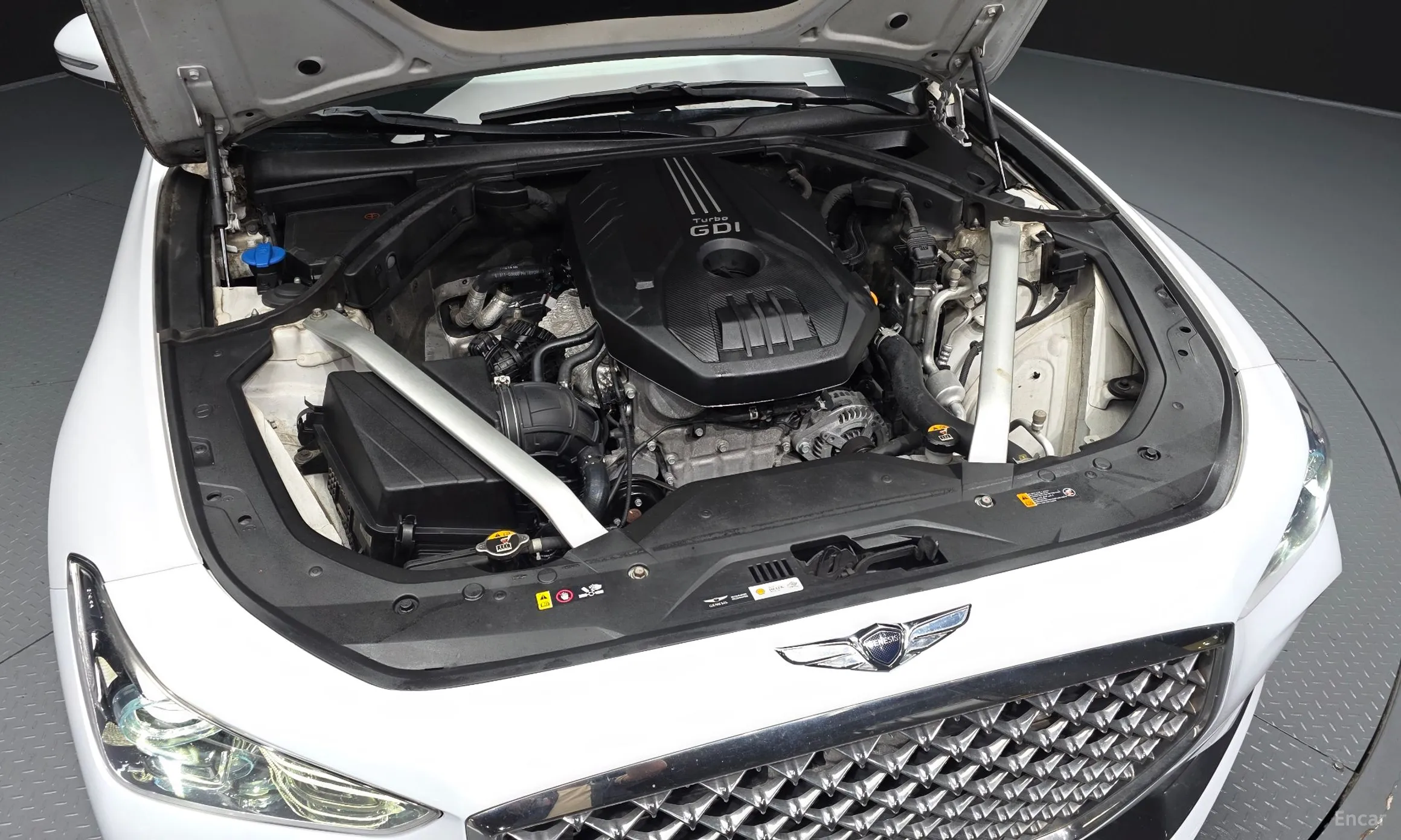 Genesis G70 превью 6
