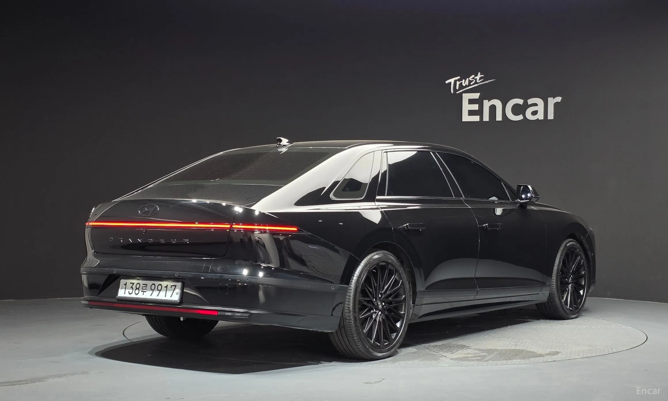 Hyundai Grandeur (GN7)