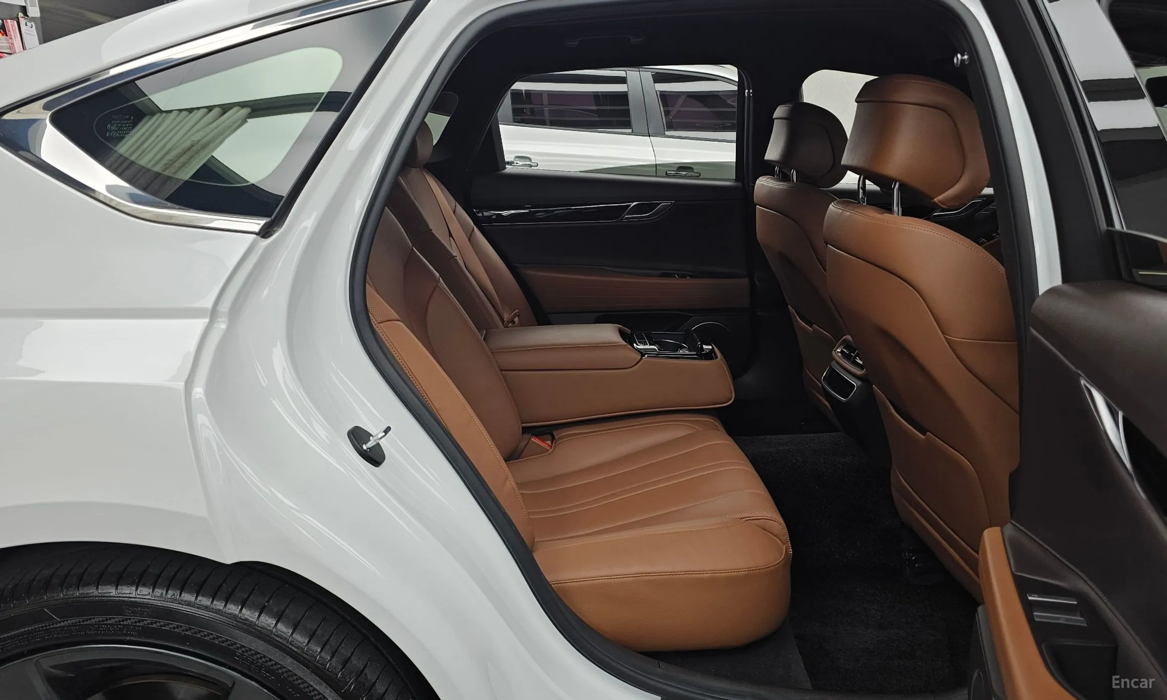 Genesis G80 (RG3) превью 12