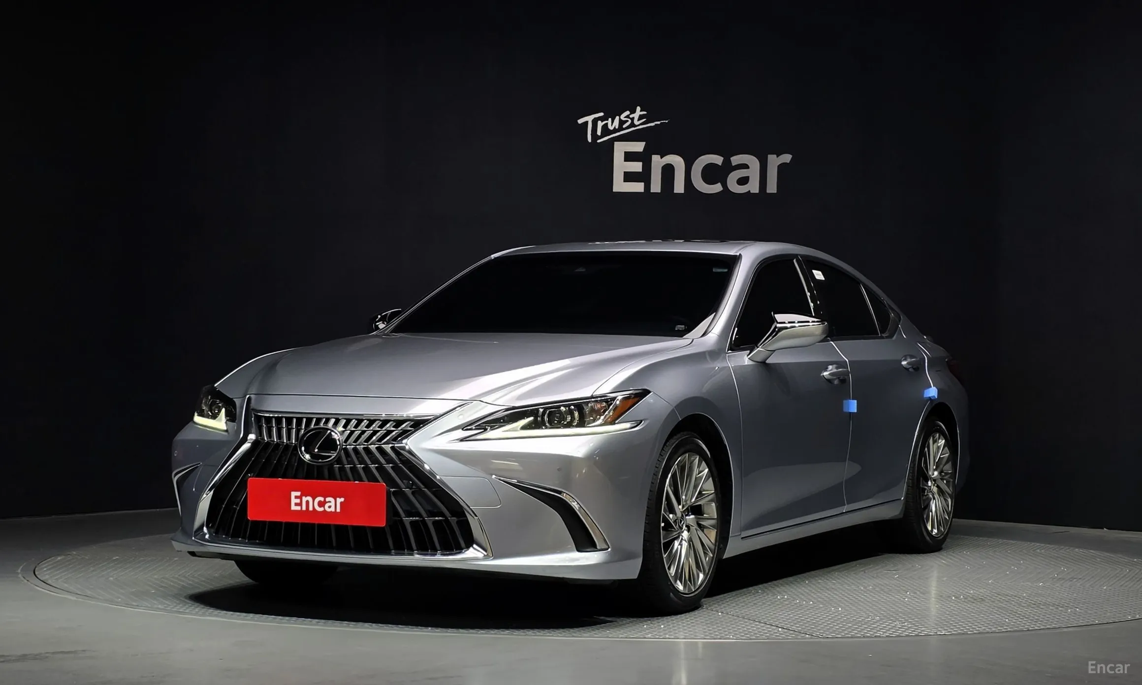 Lexus ES300h 7th Generation