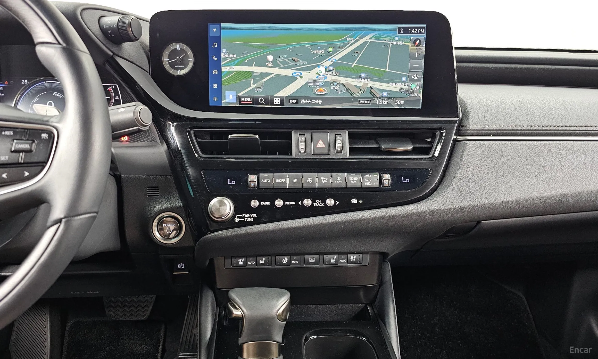 Lexus ES300h 7th Generation превью 14