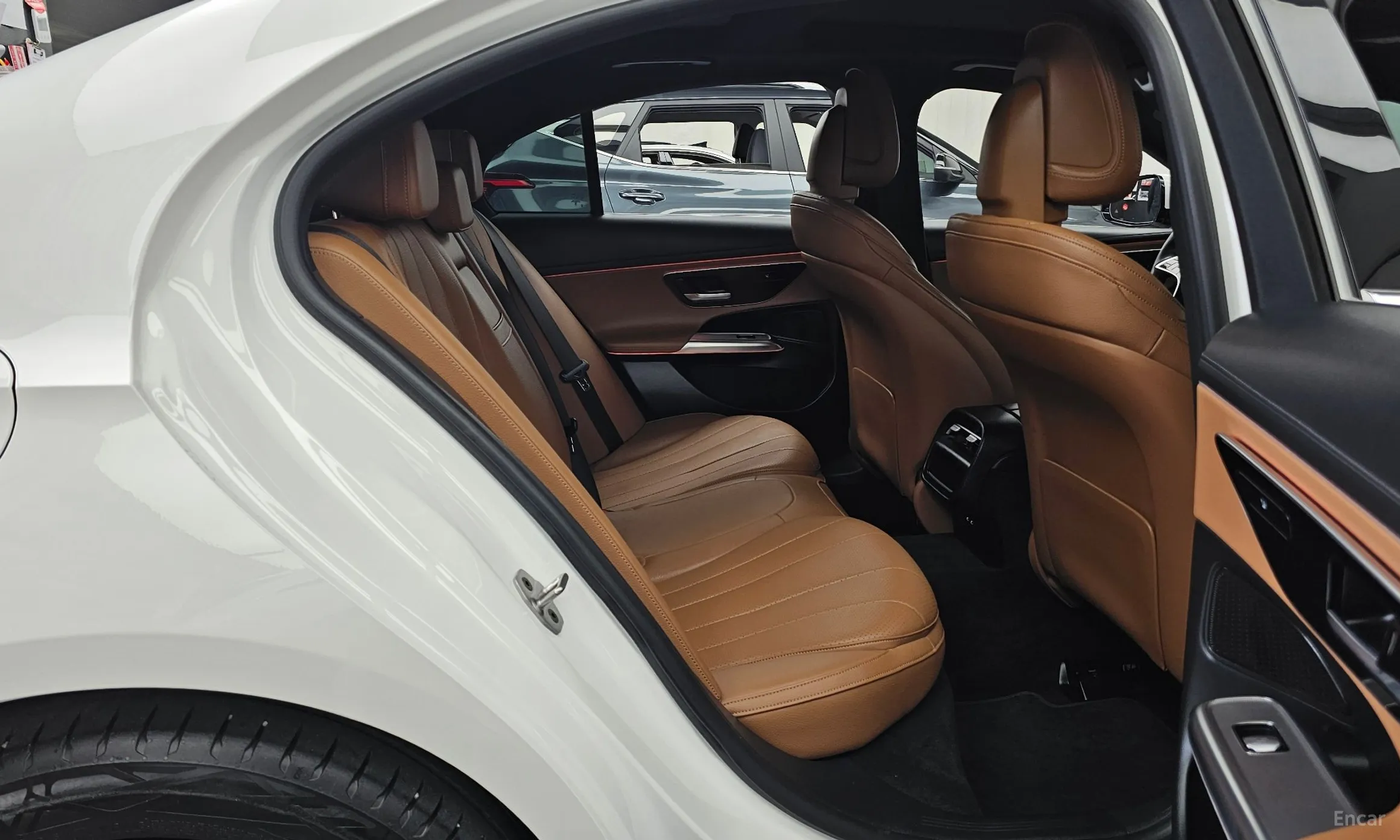 Mercedes Benz E-Class W214 превью 12