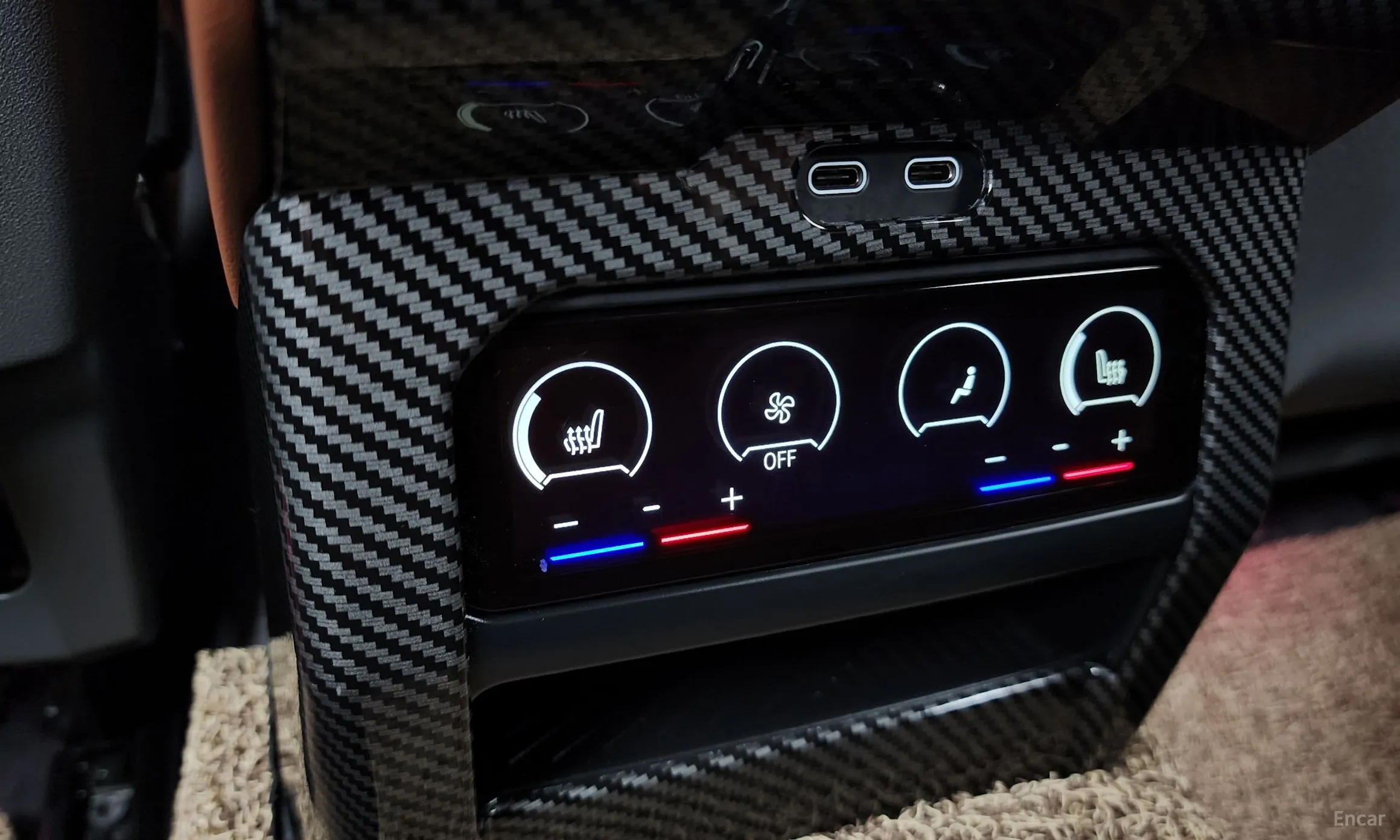 BMW 5 Series (G60) превью 19