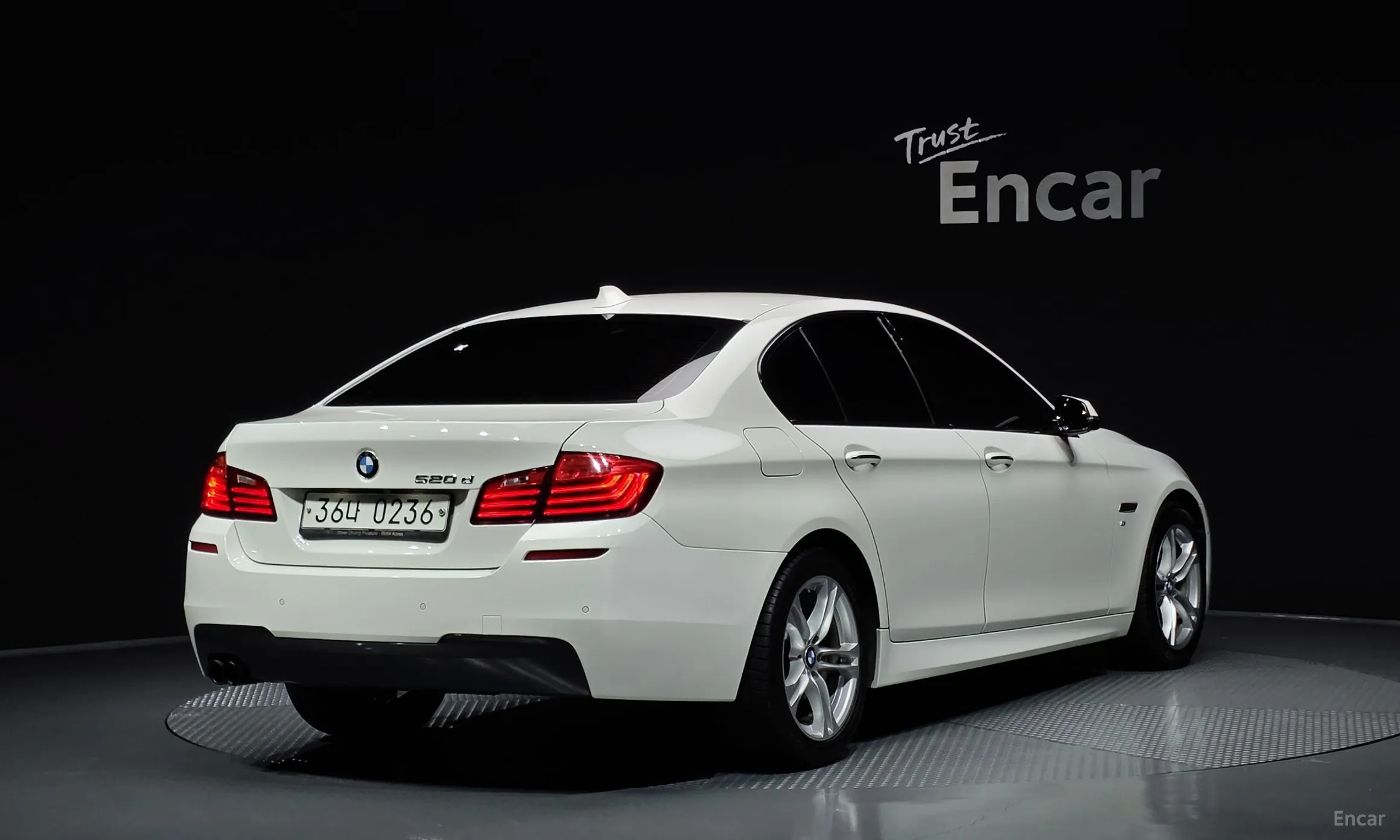 BMW 5 Series (F10)