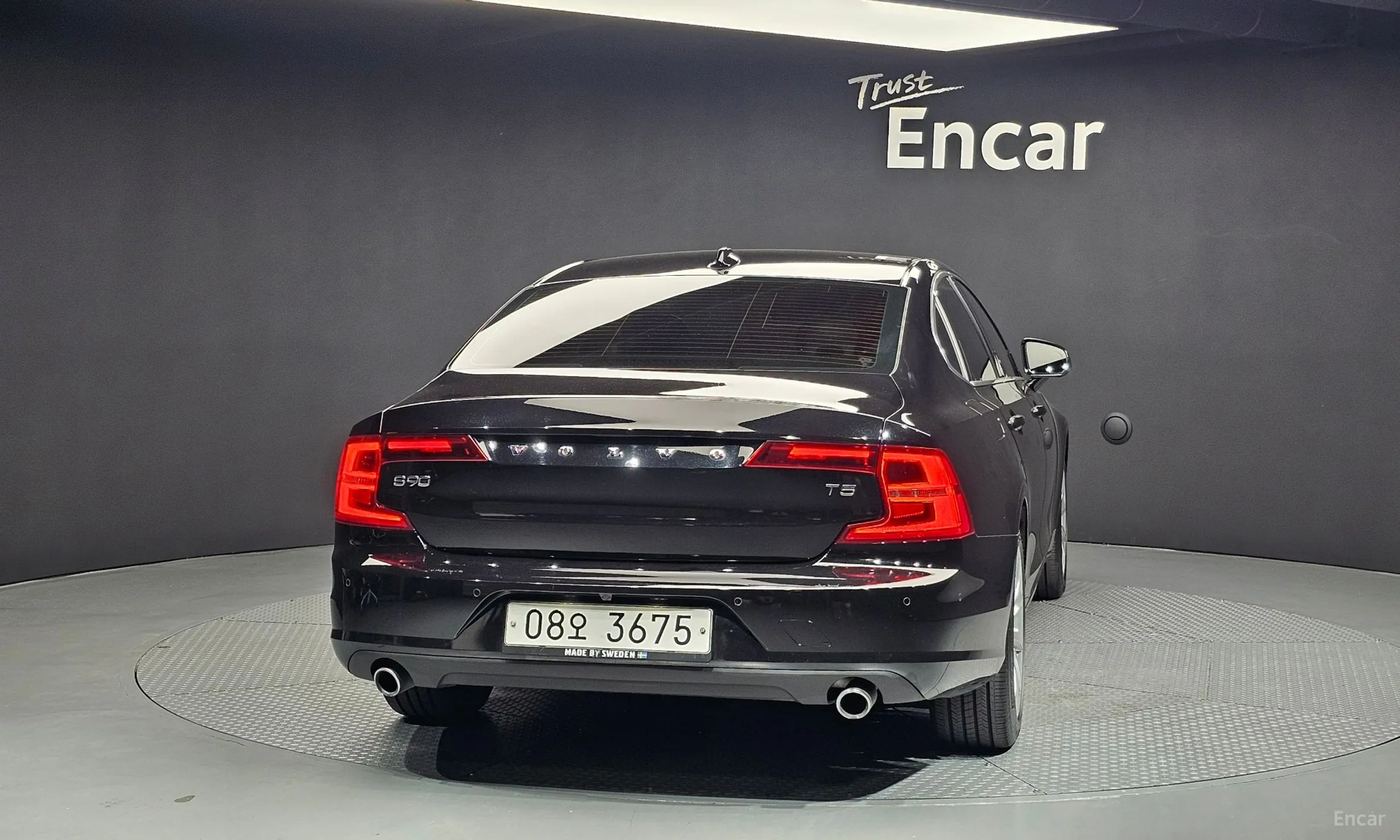 Volvo S90 превью 4