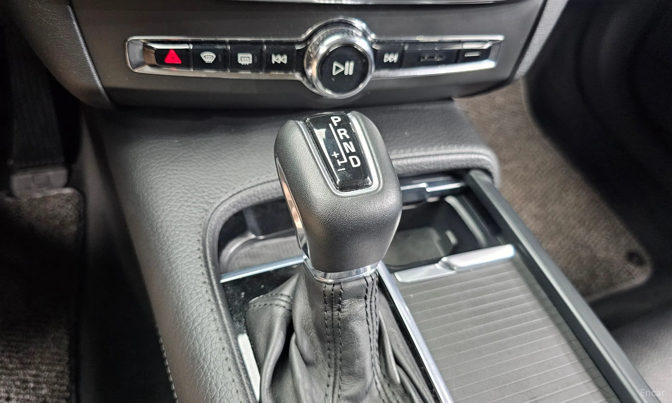 Volvo S90 превью 9