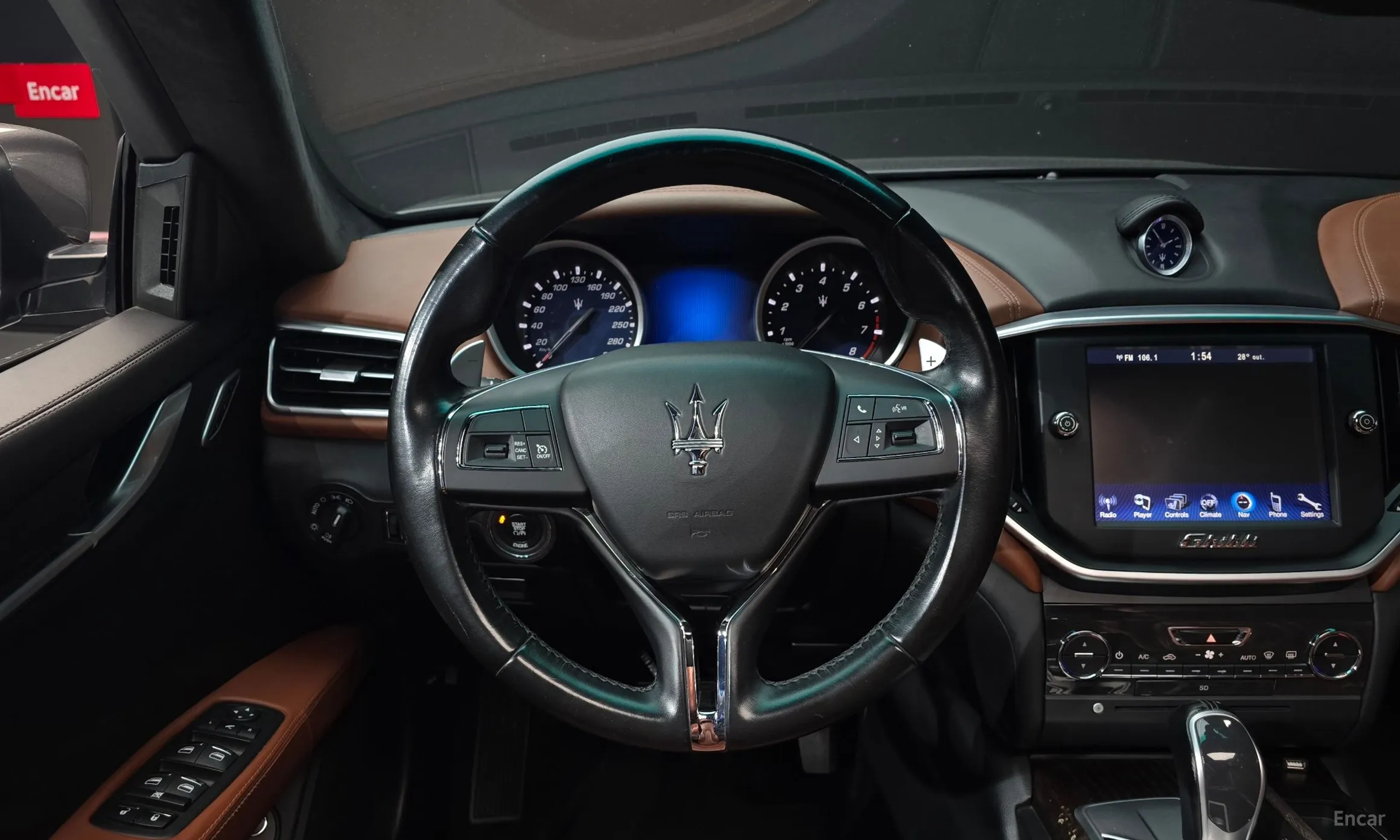 Maserati Ghibli превью 13