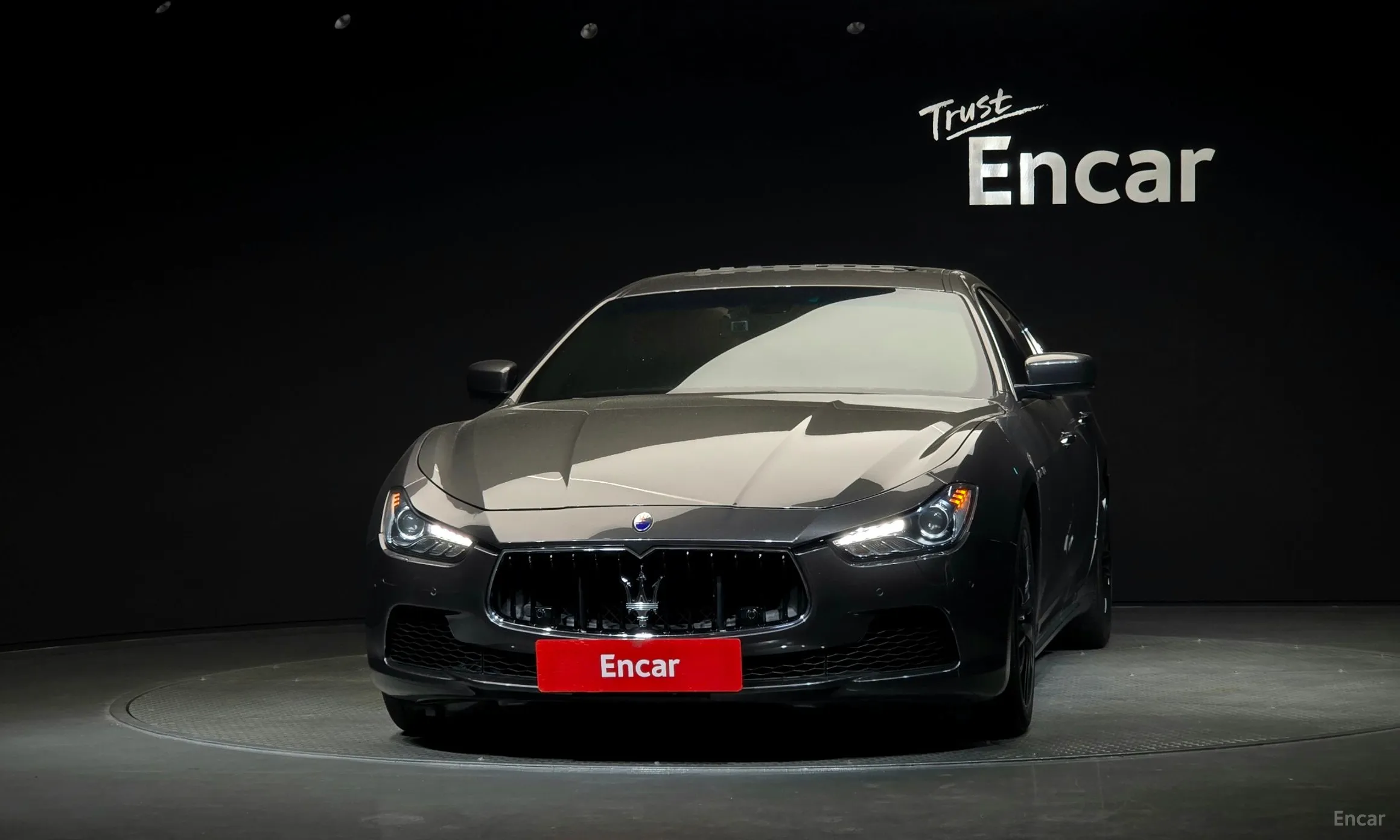 Maserati Ghibli превью 3