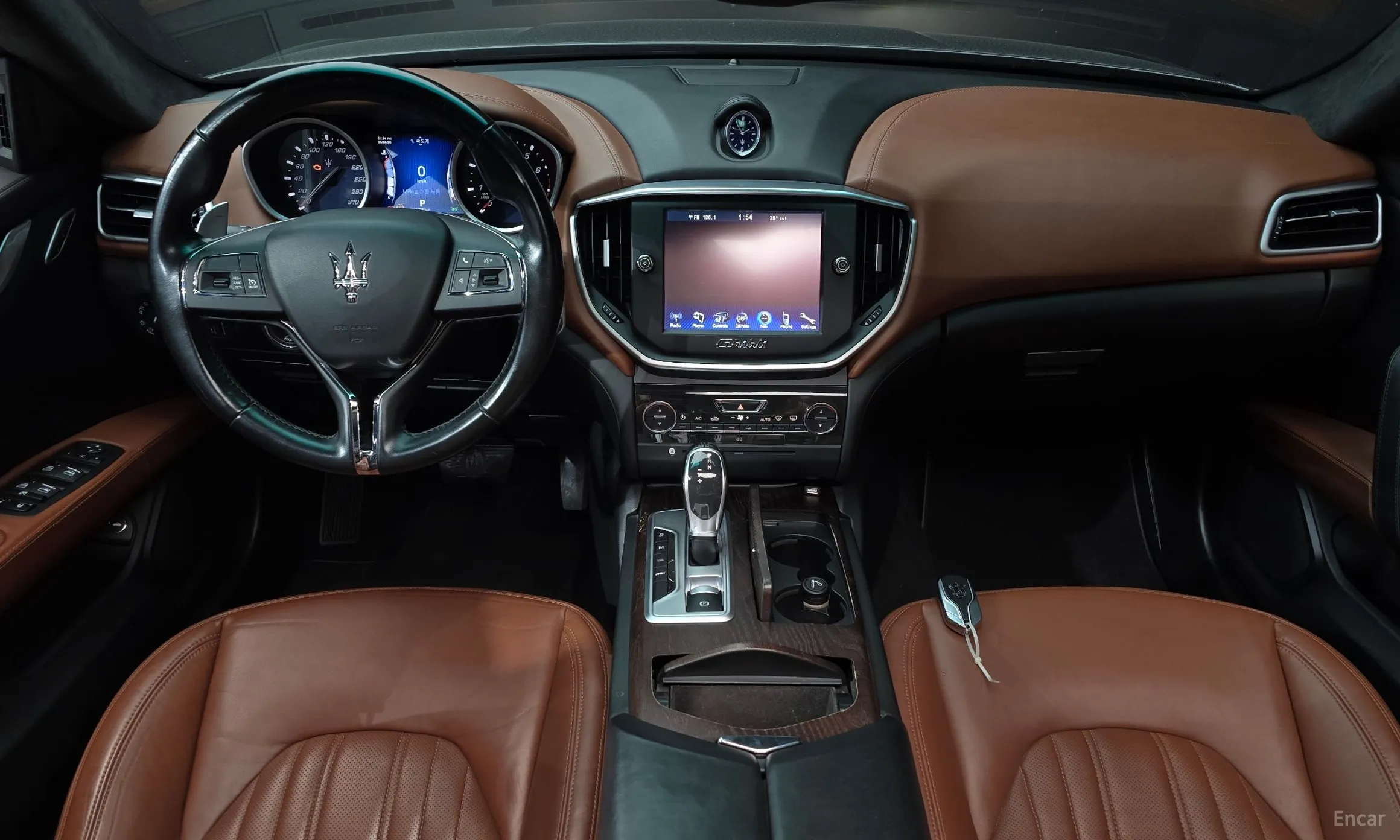 Maserati Ghibli превью 7