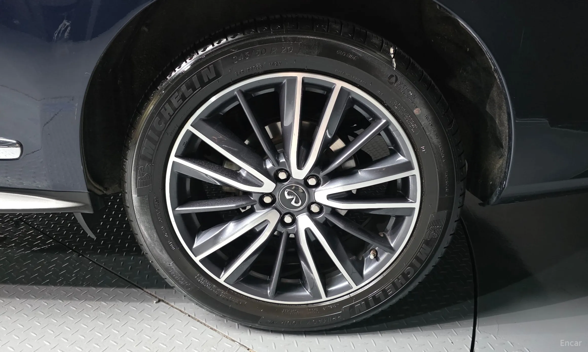 Infiniti QX60 превью 5
