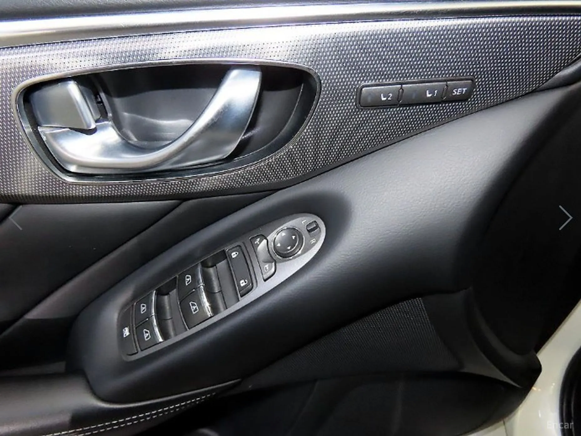 Infiniti Q50 превью 13