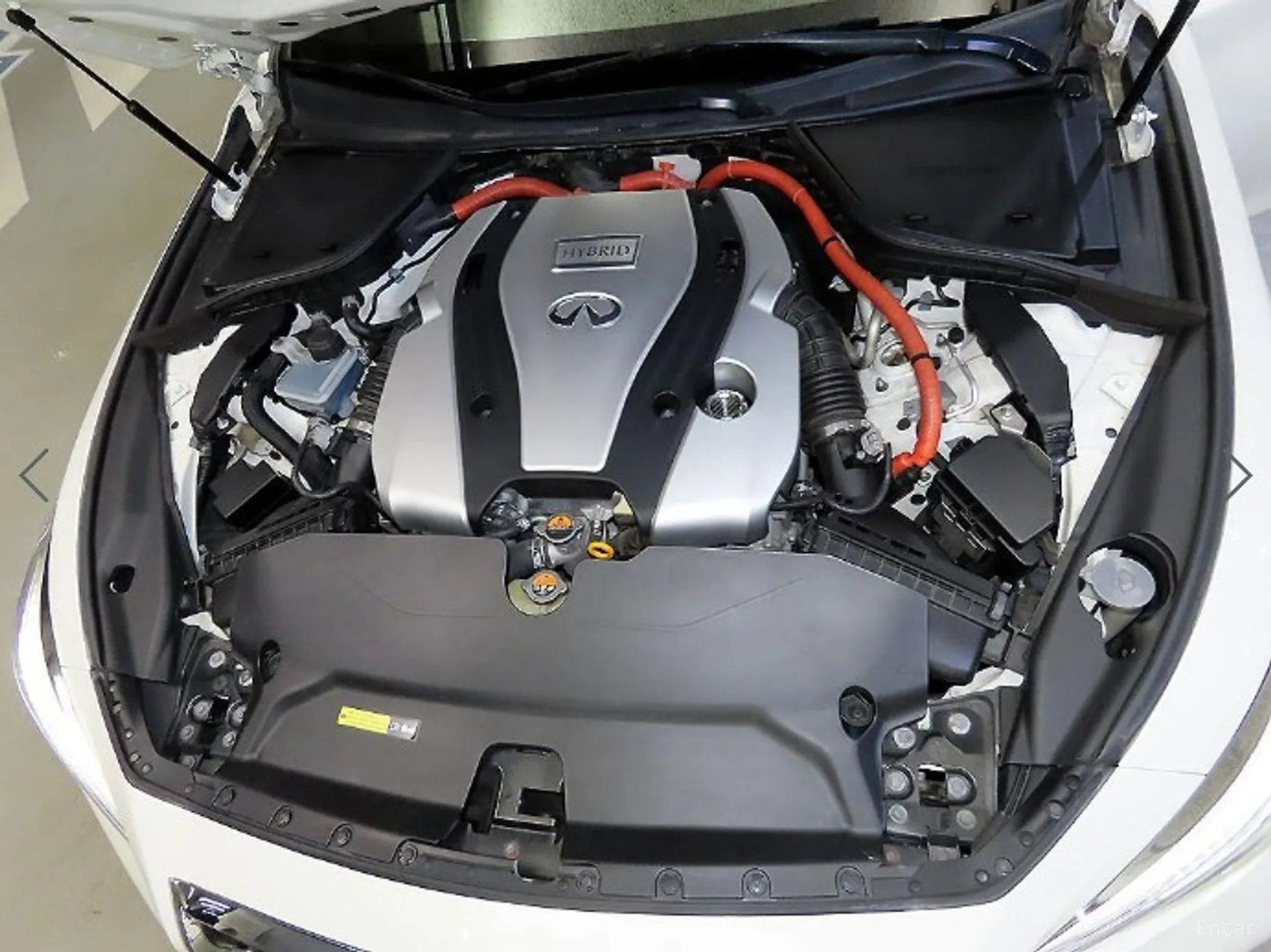 Infiniti Q50 превью 19