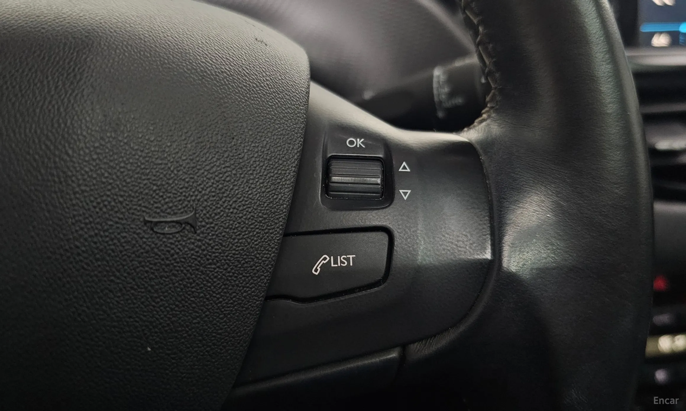 Peugeot 2008. превью 14