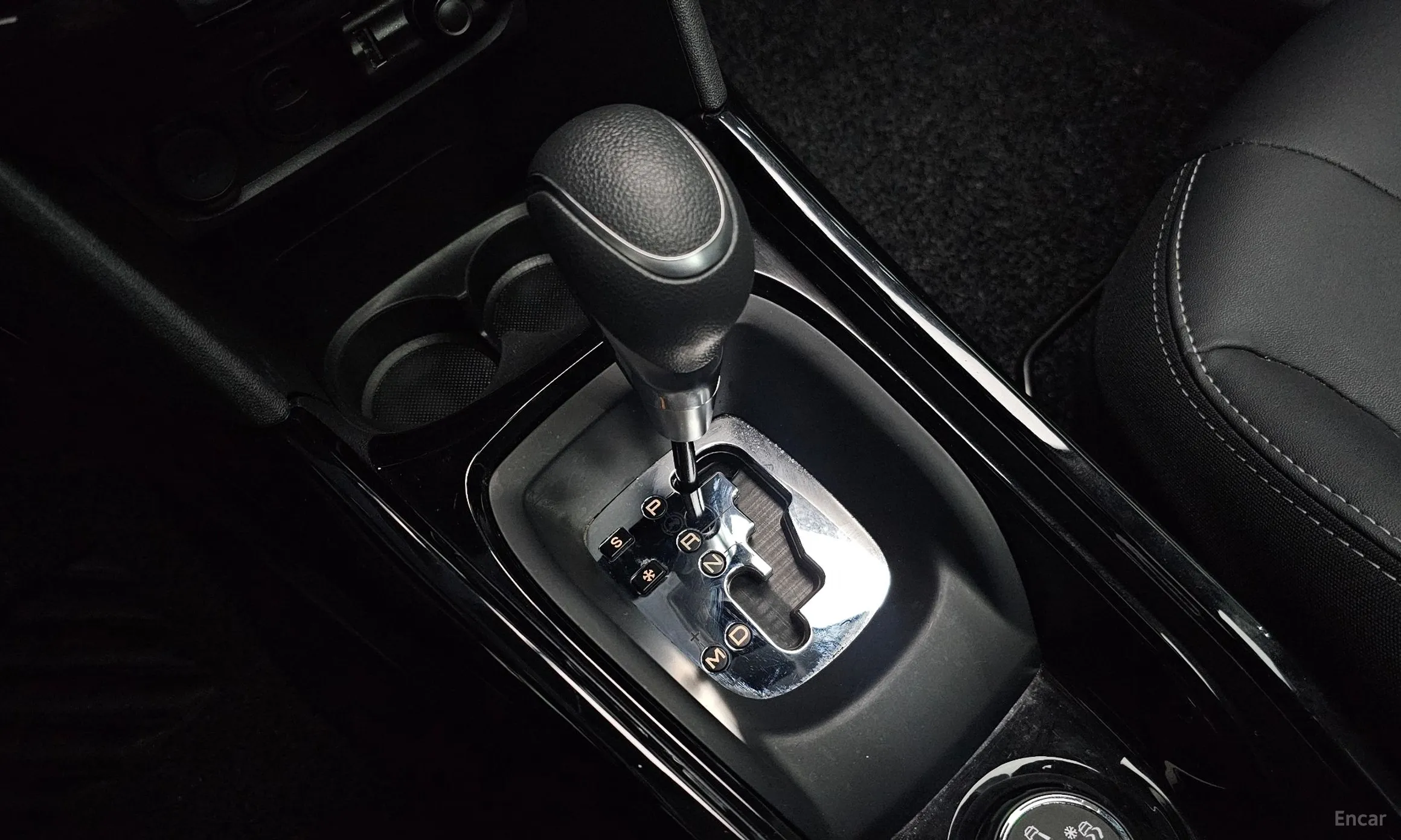 Peugeot 2008. превью 9