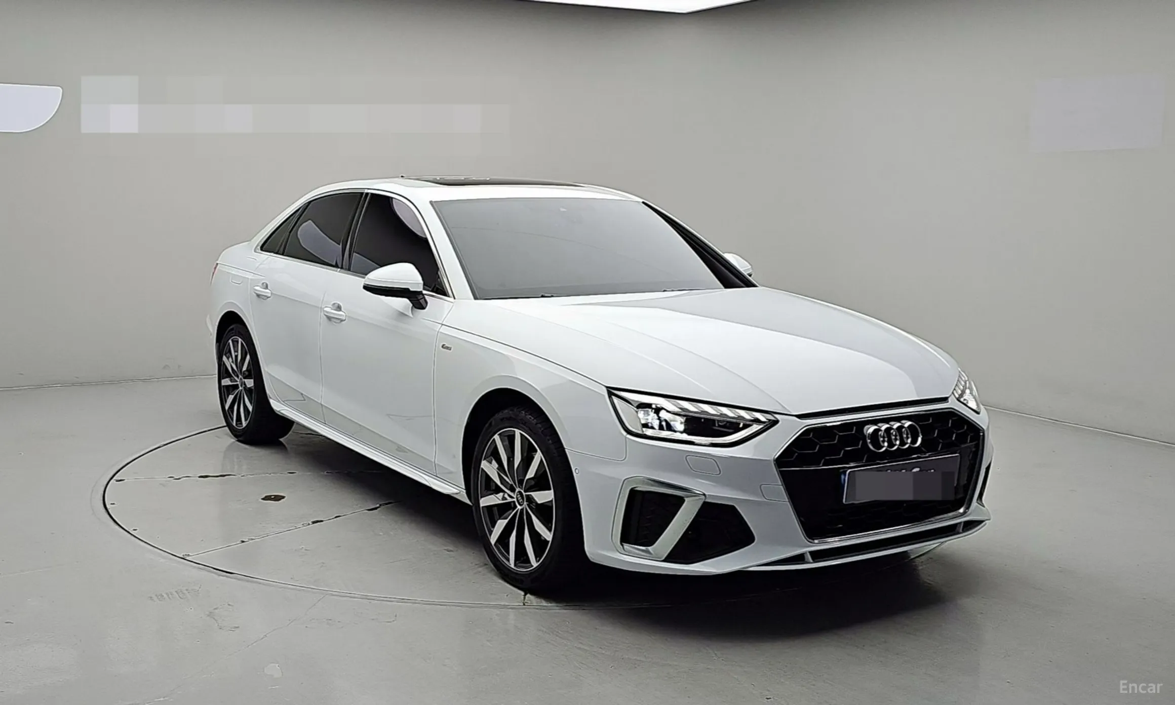 Audi A4 (B9) превью 3