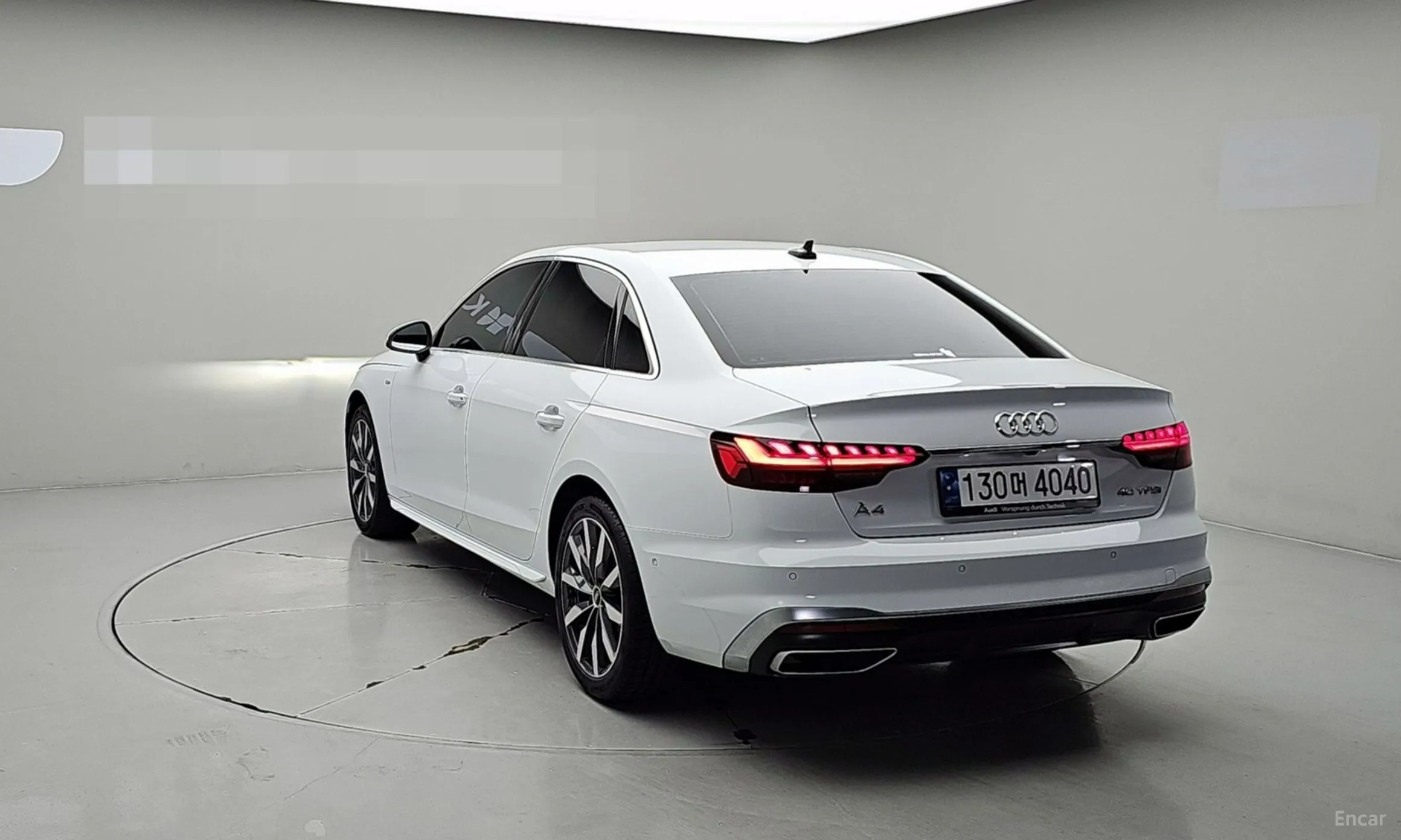 Audi A4 (B9) превью 4